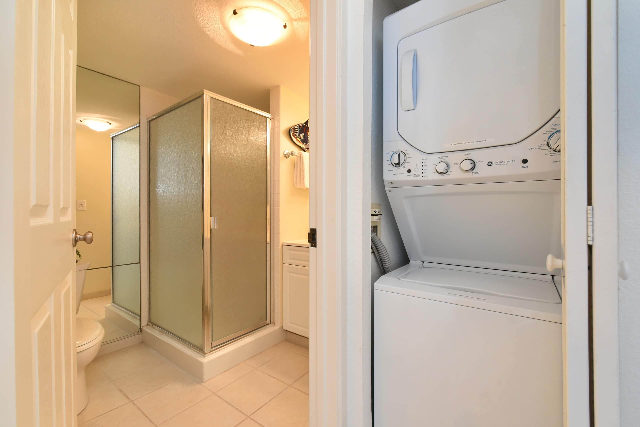 Condo in Lahaina · ★4.89 · 1 bedroom · 2 beds · 2 baths - Image 18