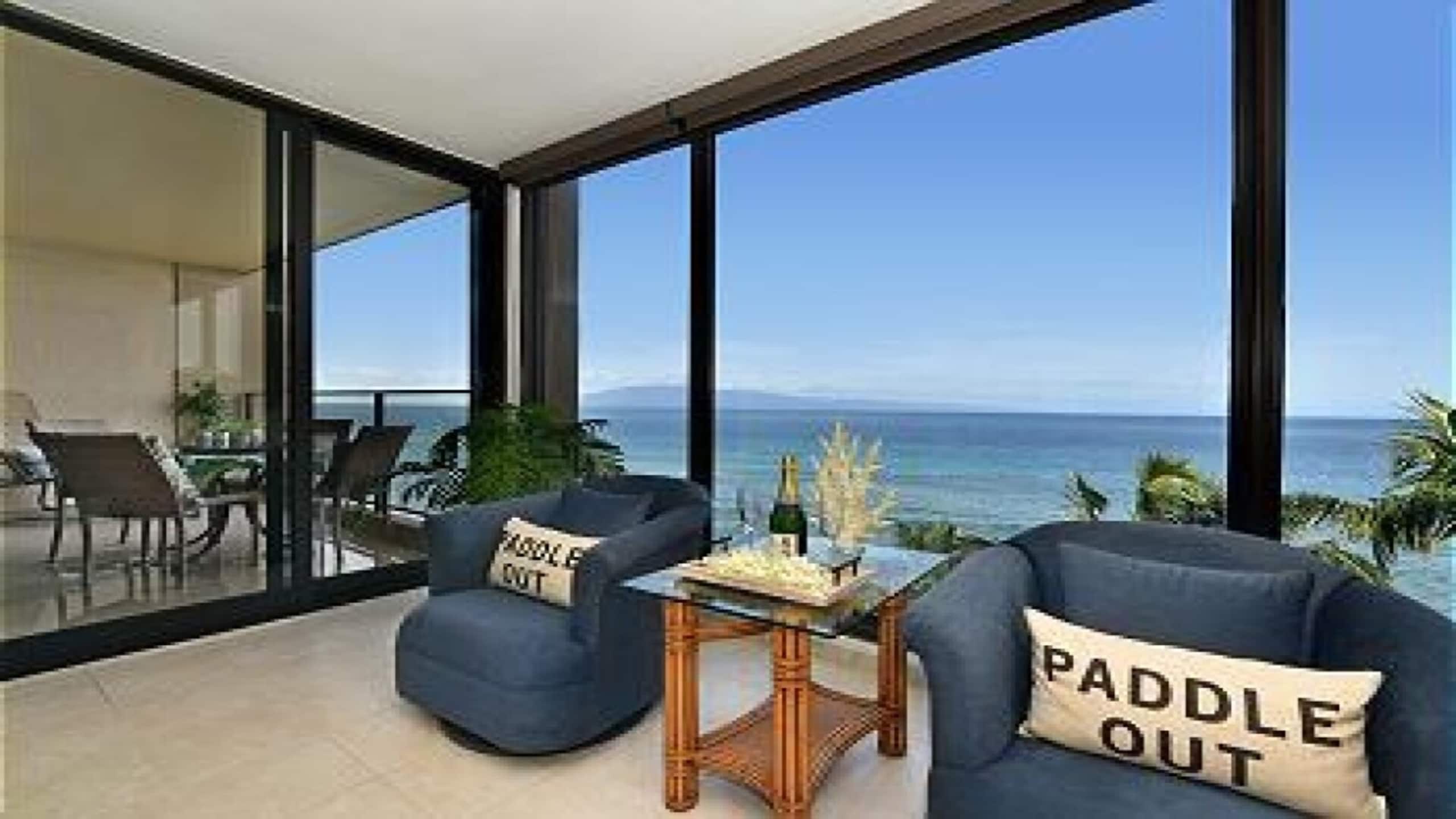 Condo in Lahaina · ★4.89 · 1 bedroom · 2 beds · 2 baths - Image 2