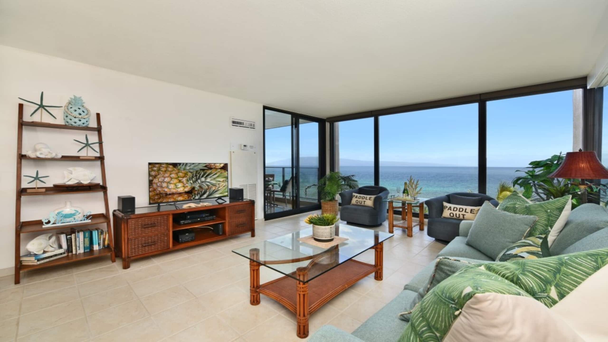 Condo in Lahaina · ★4.89 · 1 bedroom · 2 beds · 2 baths - Image 1
