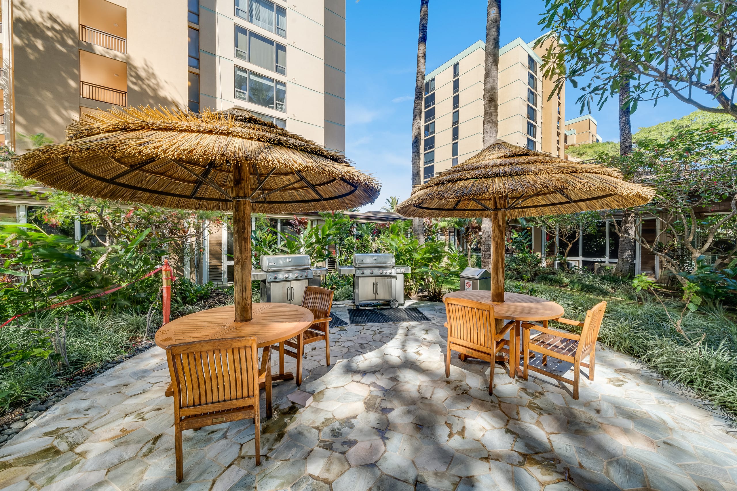 Condo in Lahaina · ★4.89 · 1 bedroom · 2 beds · 2 baths - Image 22