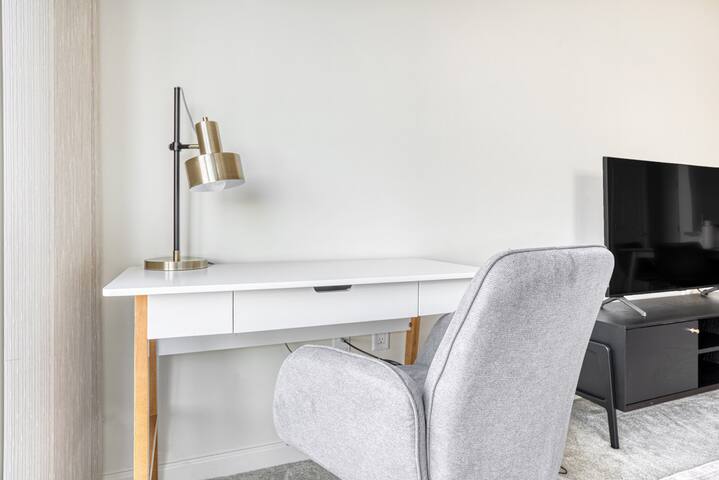 Blueground | Palo Alto, w/d & pool, nr tech gallery image 3