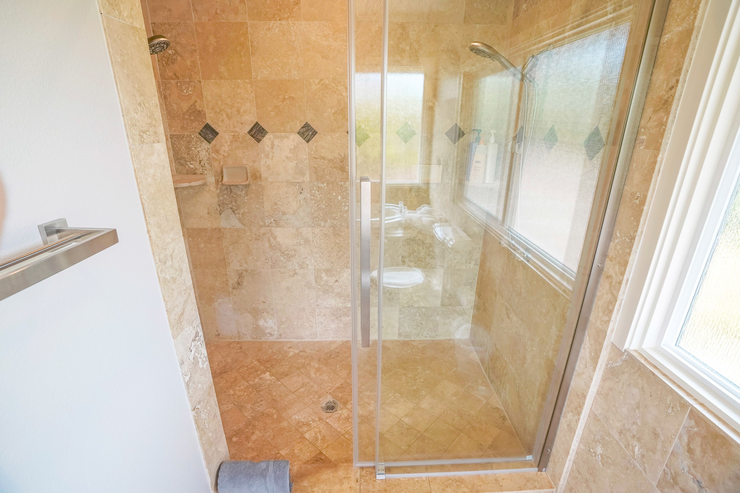 Home in Koloa · ★4.89 · 4 bedrooms · 4 beds · 3.5 baths - Image 27