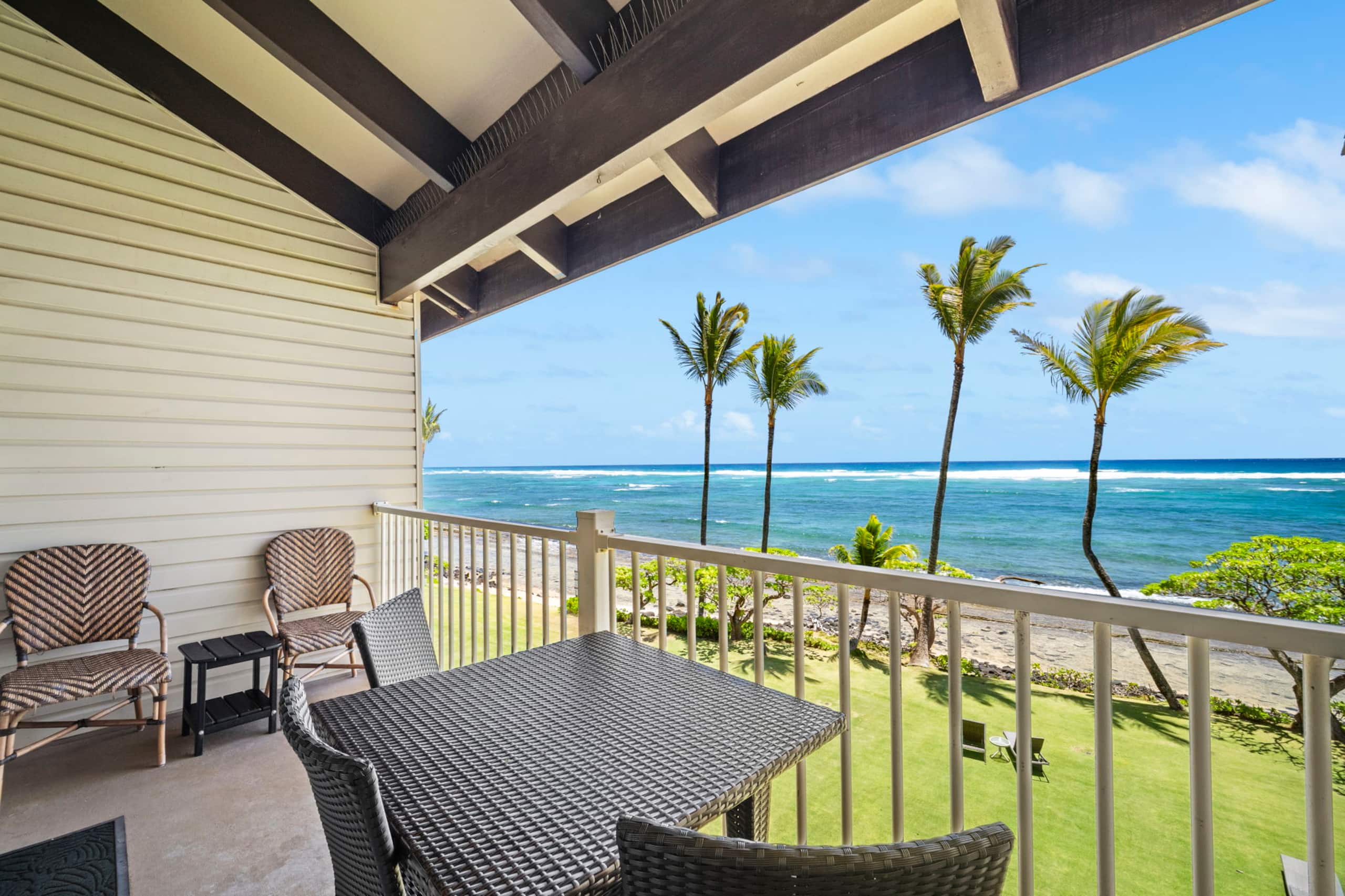 Kapaa Shore Resort 309, Oceanfront, Walk to Beach - Main photo
