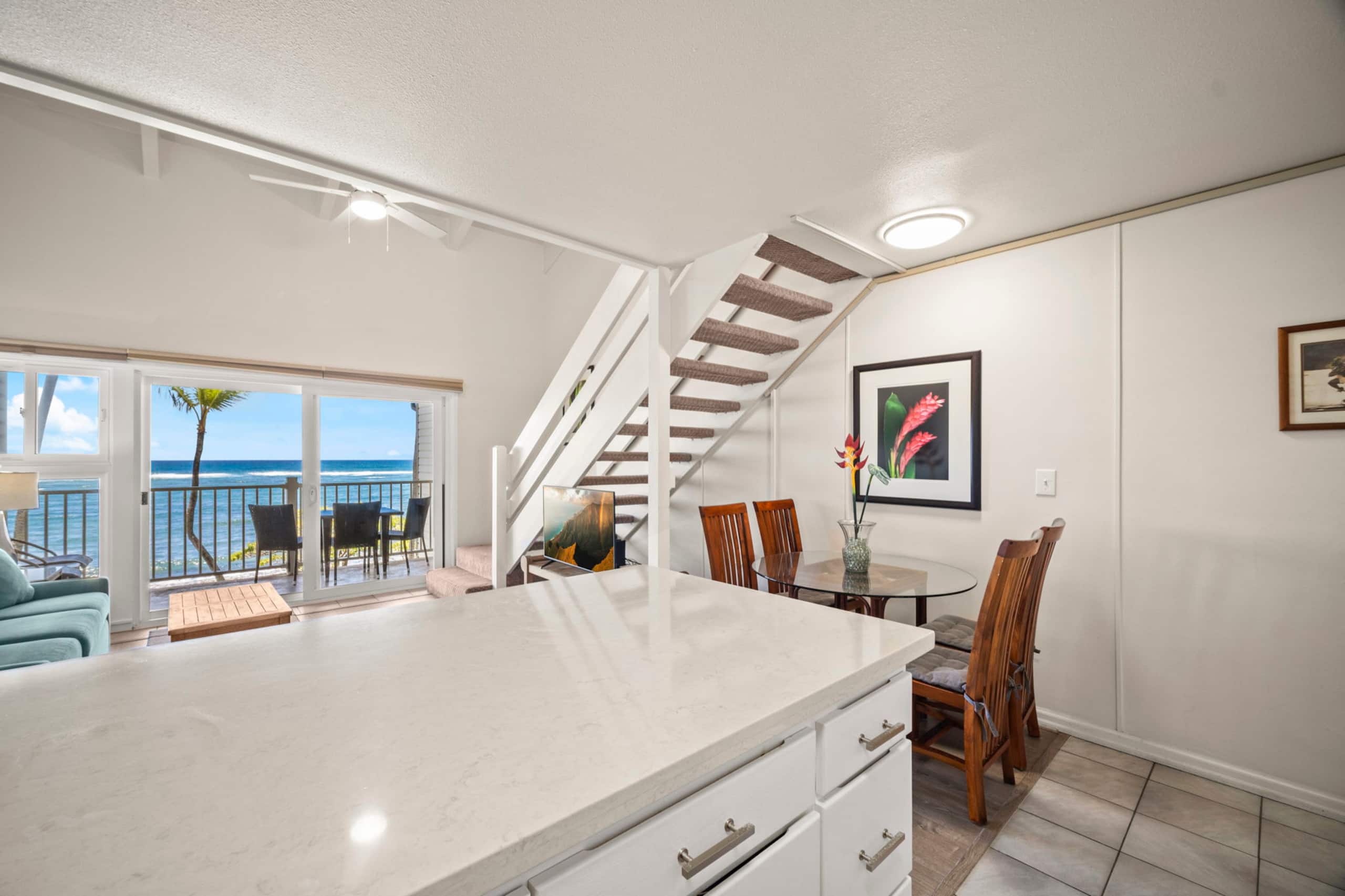 Kapaa Shore Resort 309, Oceanfront, Walk to Beach - Photo 18