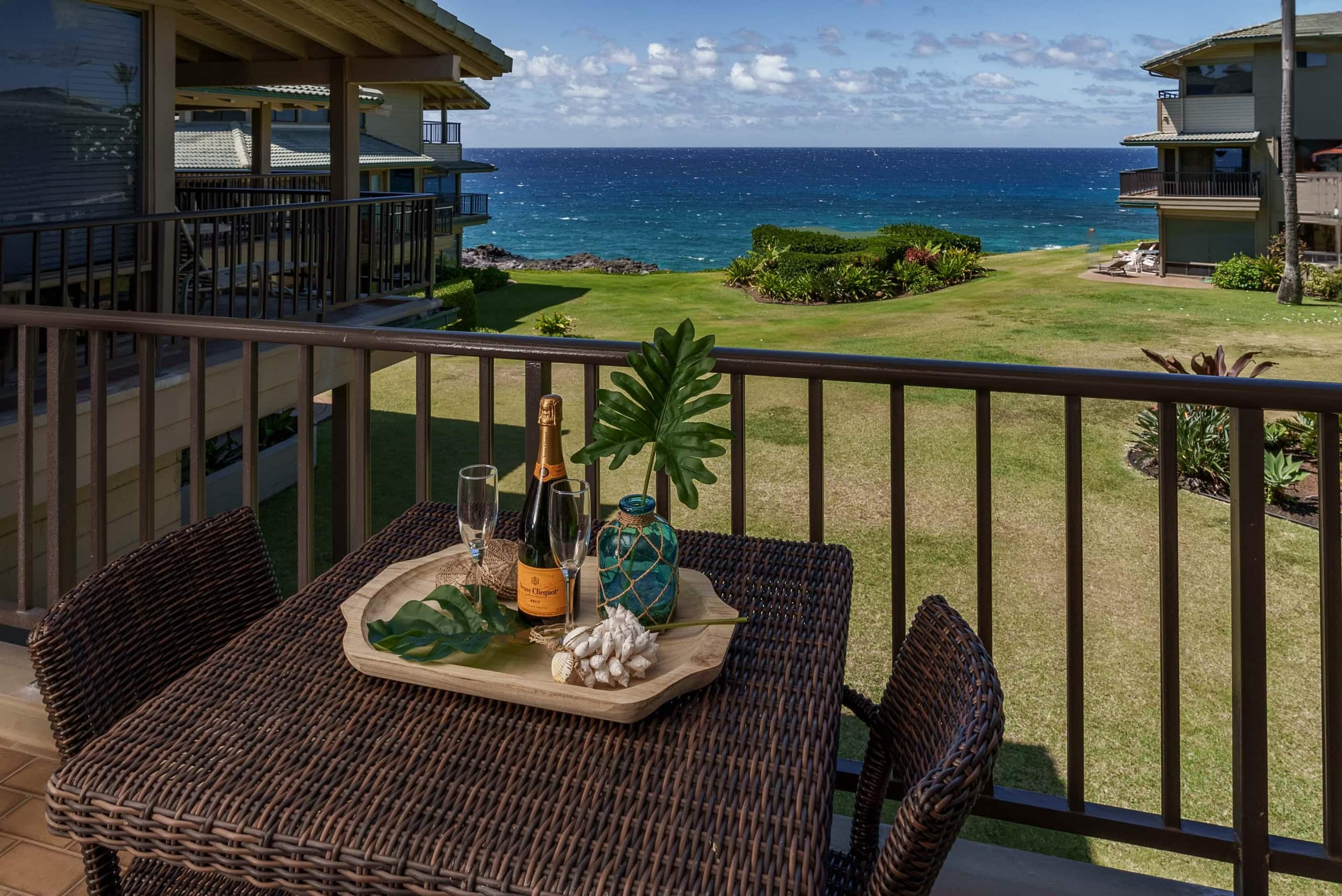 Villa in Lahaina · ★4.86 · 1 bedroom · 2 beds · 1 bath - Image 49