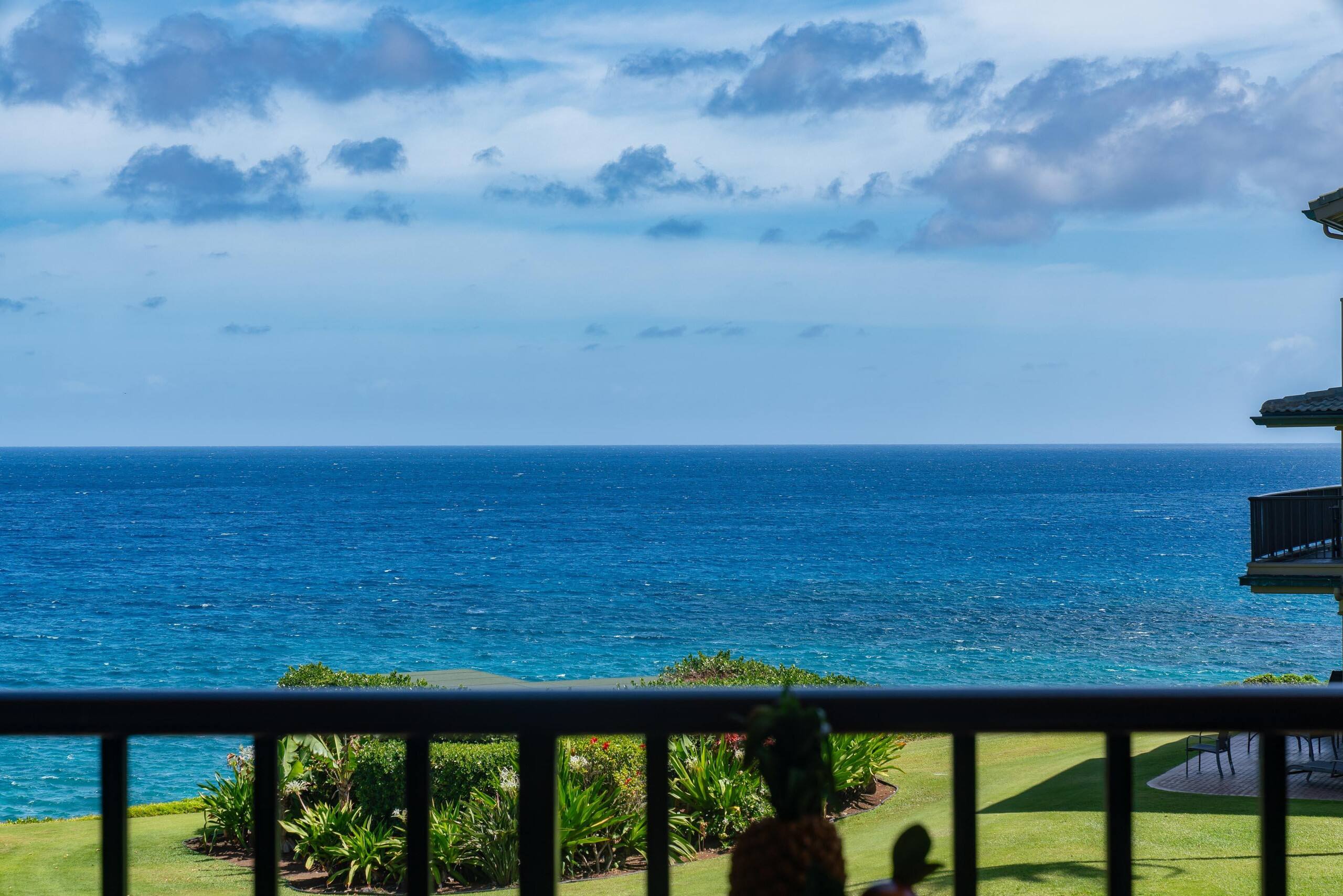 Villa in Lahaina · ★4.86 · 1 bedroom · 2 beds · 1 bath - Image 14