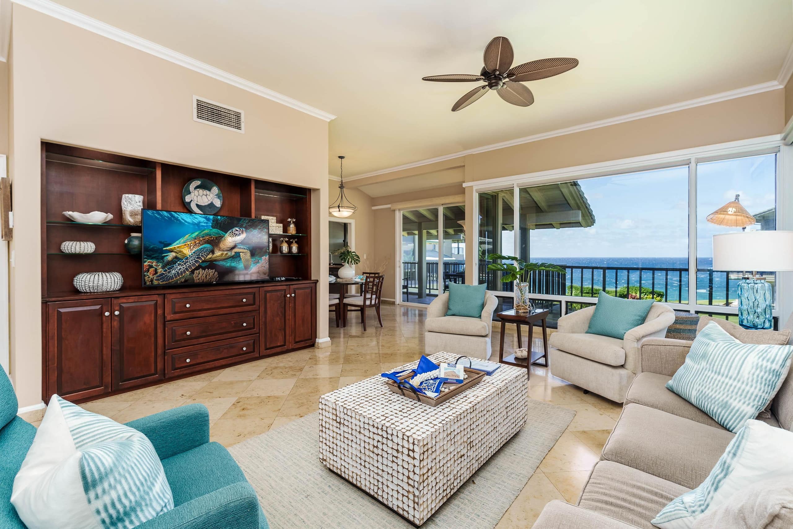 Villa in Lahaina · ★4.86 · 1 bedroom · 2 beds · 1 bath - Image 2