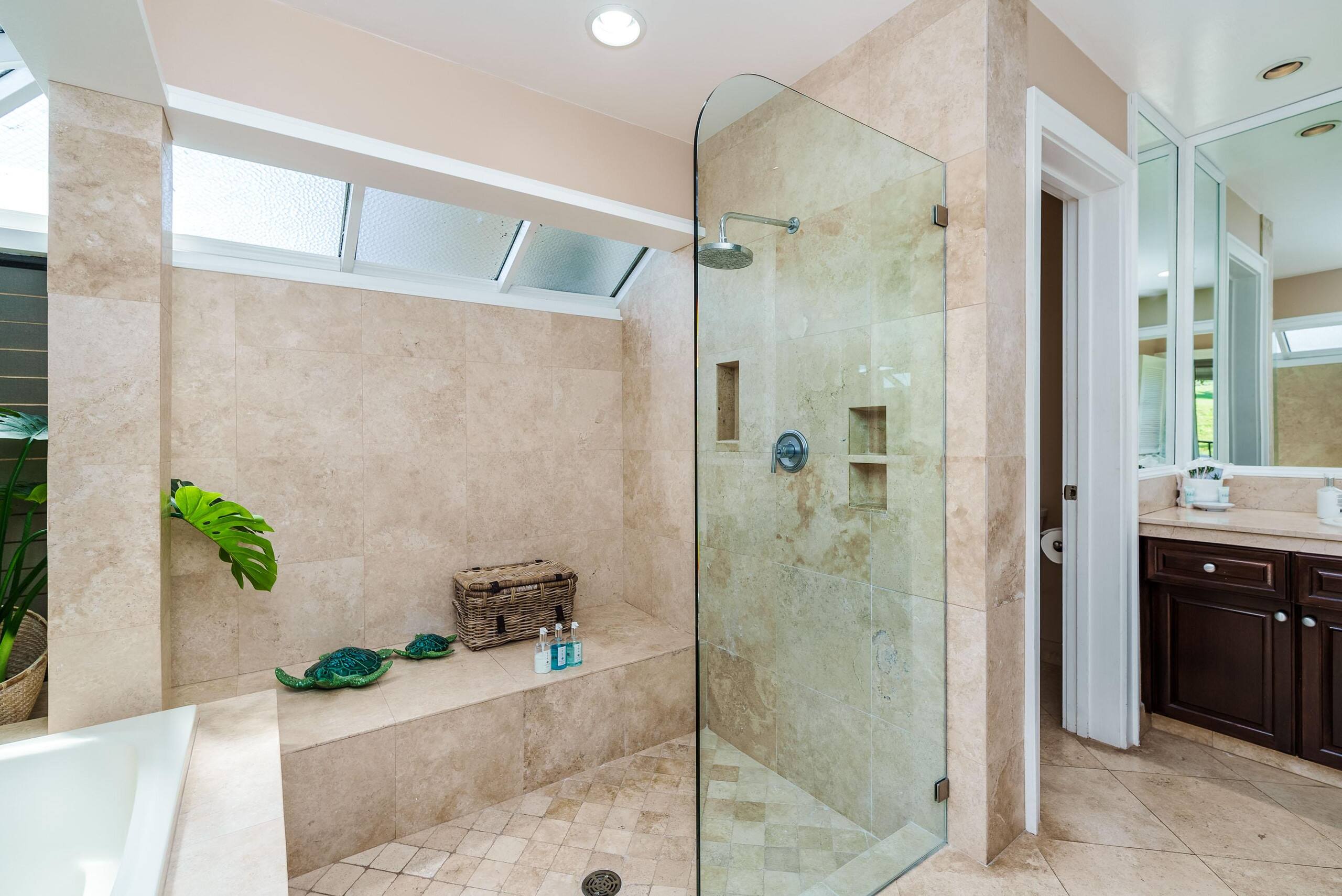 Villa in Lahaina · ★4.86 · 1 bedroom · 2 beds · 1 bath - Image 29