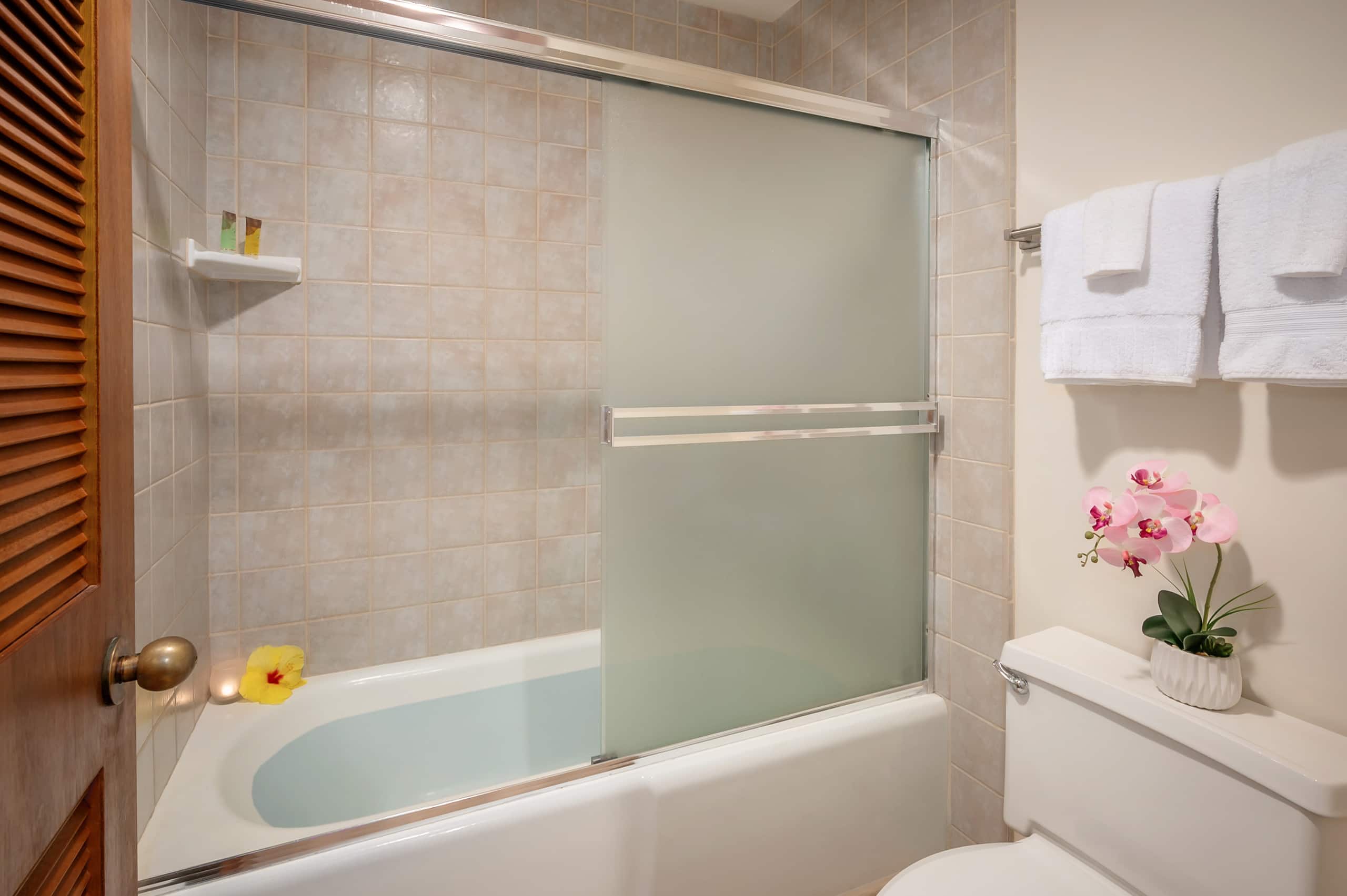 Condo in Koloa · ★4.77 · 2 bedrooms · 3 beds · 3 baths - Image 18