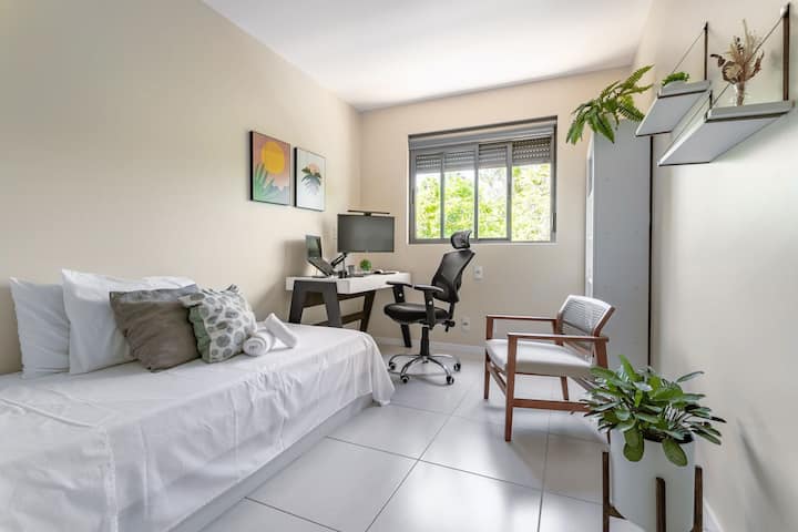 Foto de todo o quarto