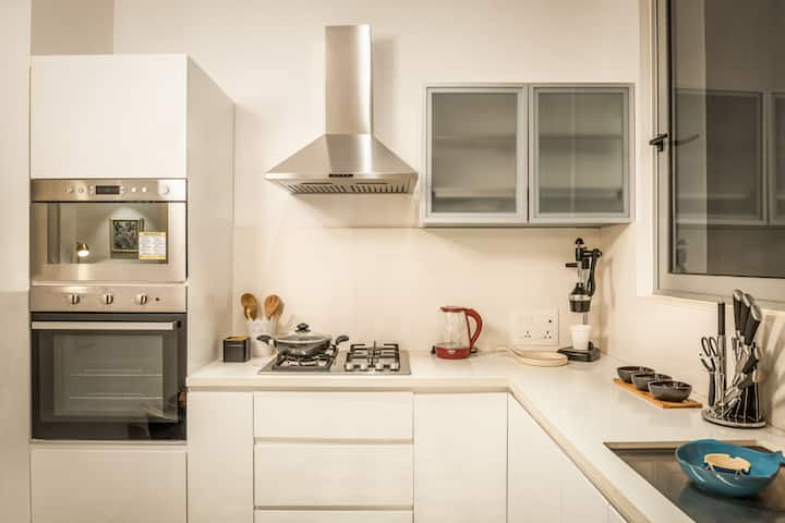 Fully equipped kitchen