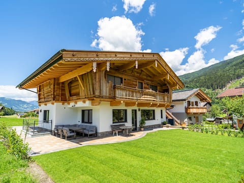 Chalet with sauna close to ski resorts