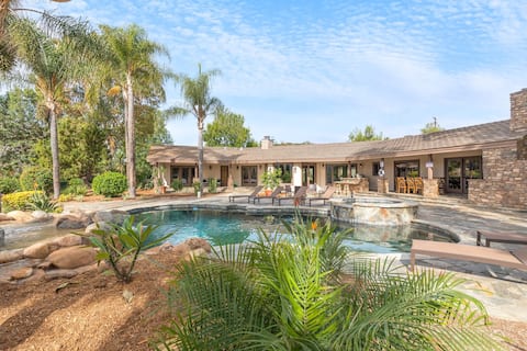 Time to Wine Down-Epic Pool & Jacuzzi w/waterfall