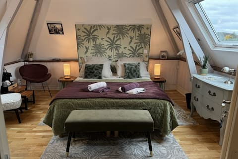 Grany Smith-Double room-Ensuite with Shower-Countr