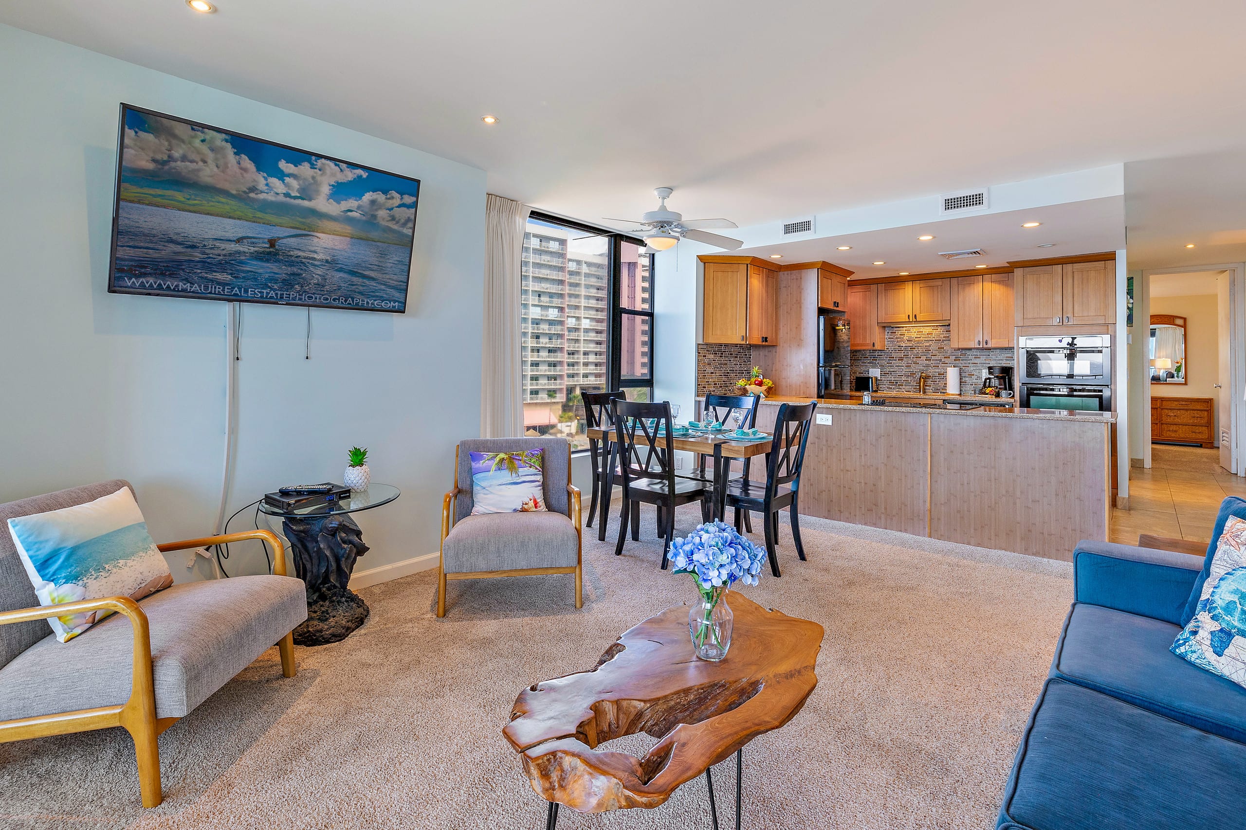 Condo in Lahaina · ★4.91 · 1 bedroom · 3 beds · 1 bath - Image 17