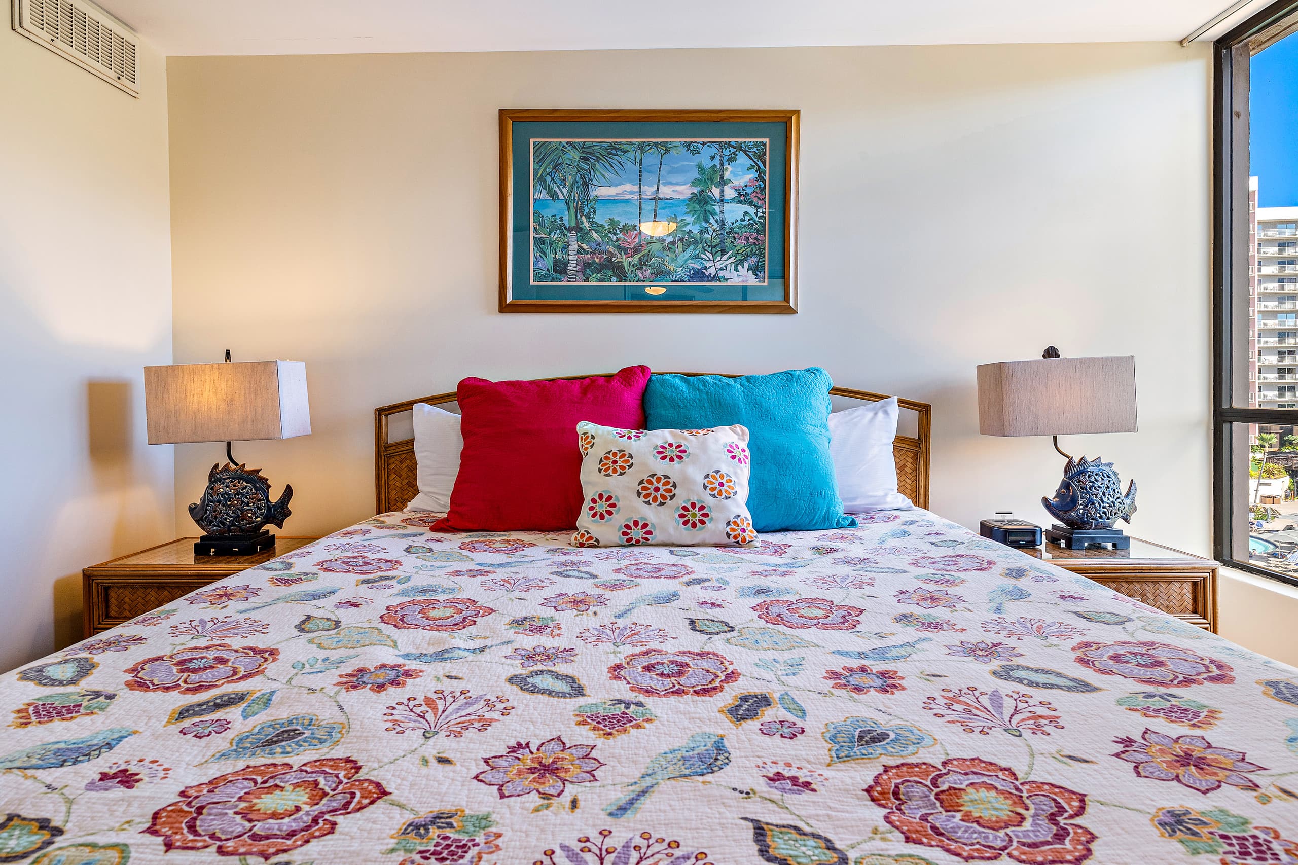Condo in Lahaina · ★4.91 · 1 bedroom · 3 beds · 1 bath - Image 27
