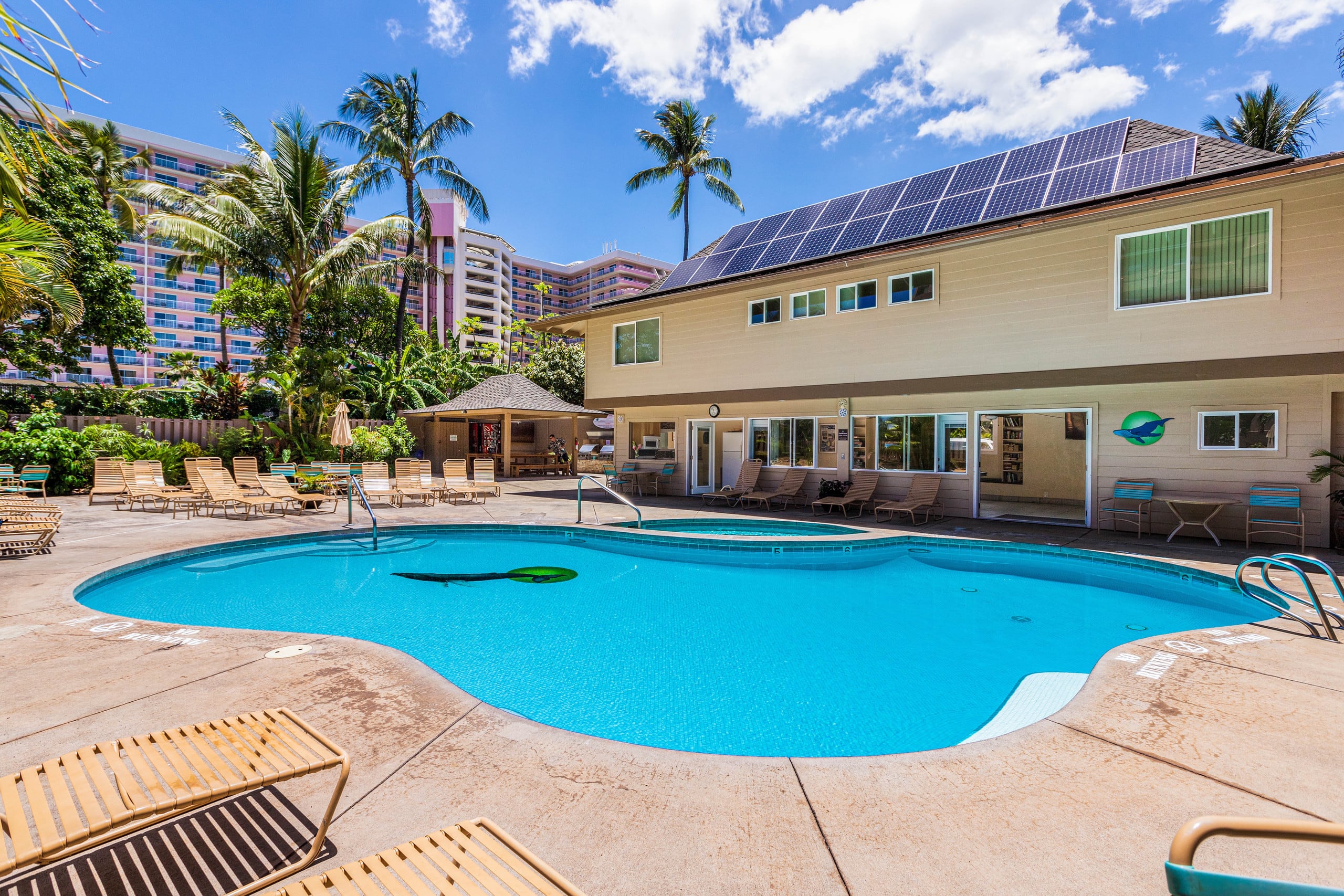 Condo in Lahaina · ★4.91 · 1 bedroom · 3 beds · 1 bath - Image 41