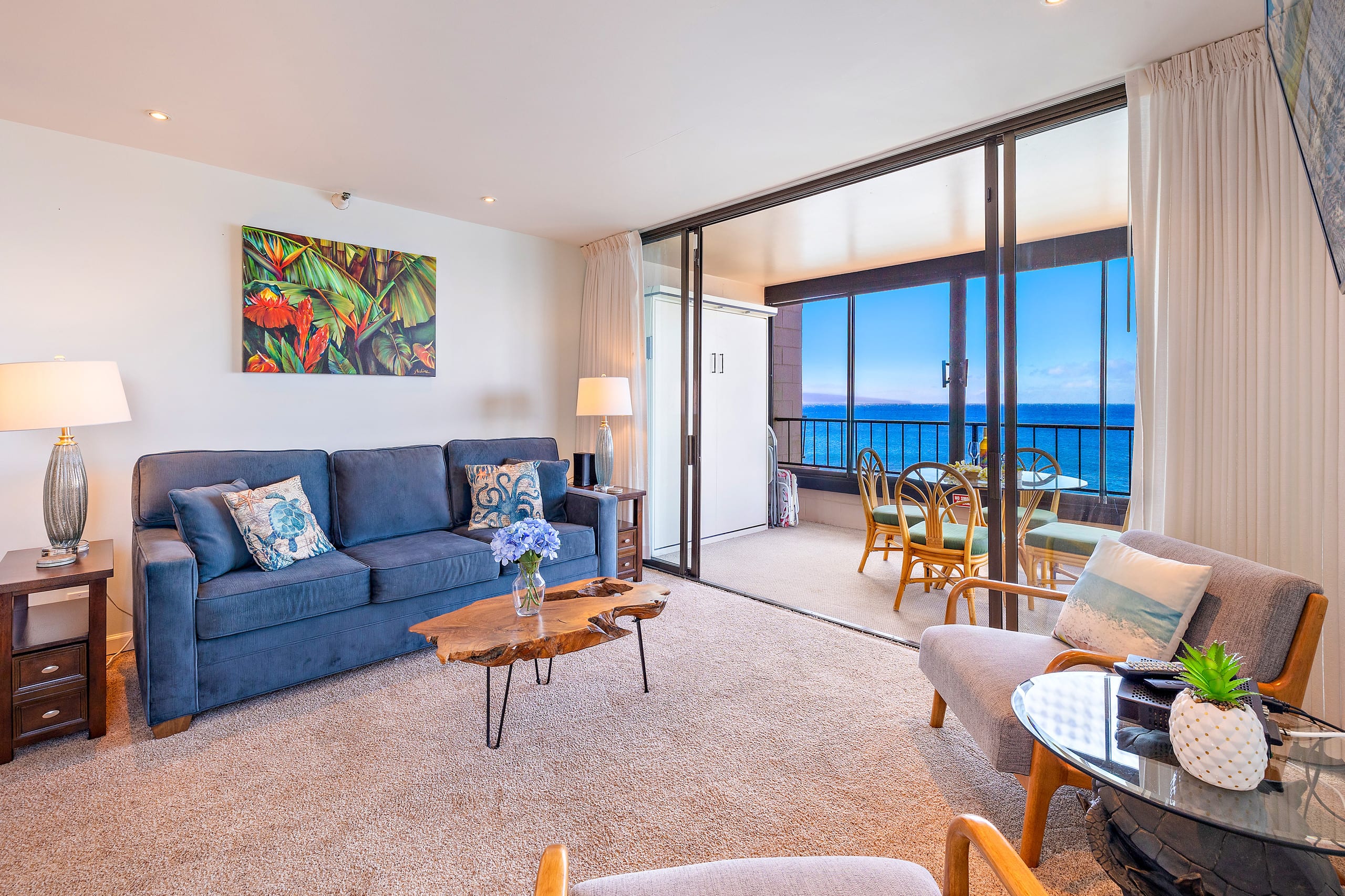 Condo in Lahaina · ★4.91 · 1 bedroom · 3 beds · 1 bath - Image 6