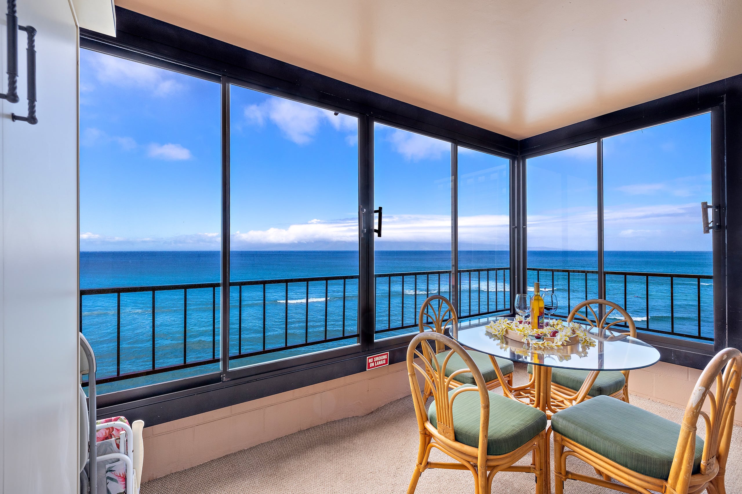 Condo in Lahaina · ★4.91 · 1 bedroom · 3 beds · 1 bath - Image 18