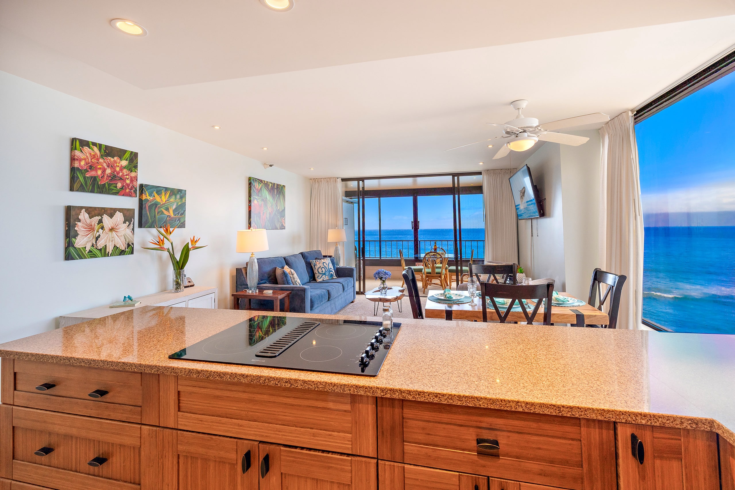 Condo in Lahaina · ★4.91 · 1 bedroom · 3 beds · 1 bath - Image 5