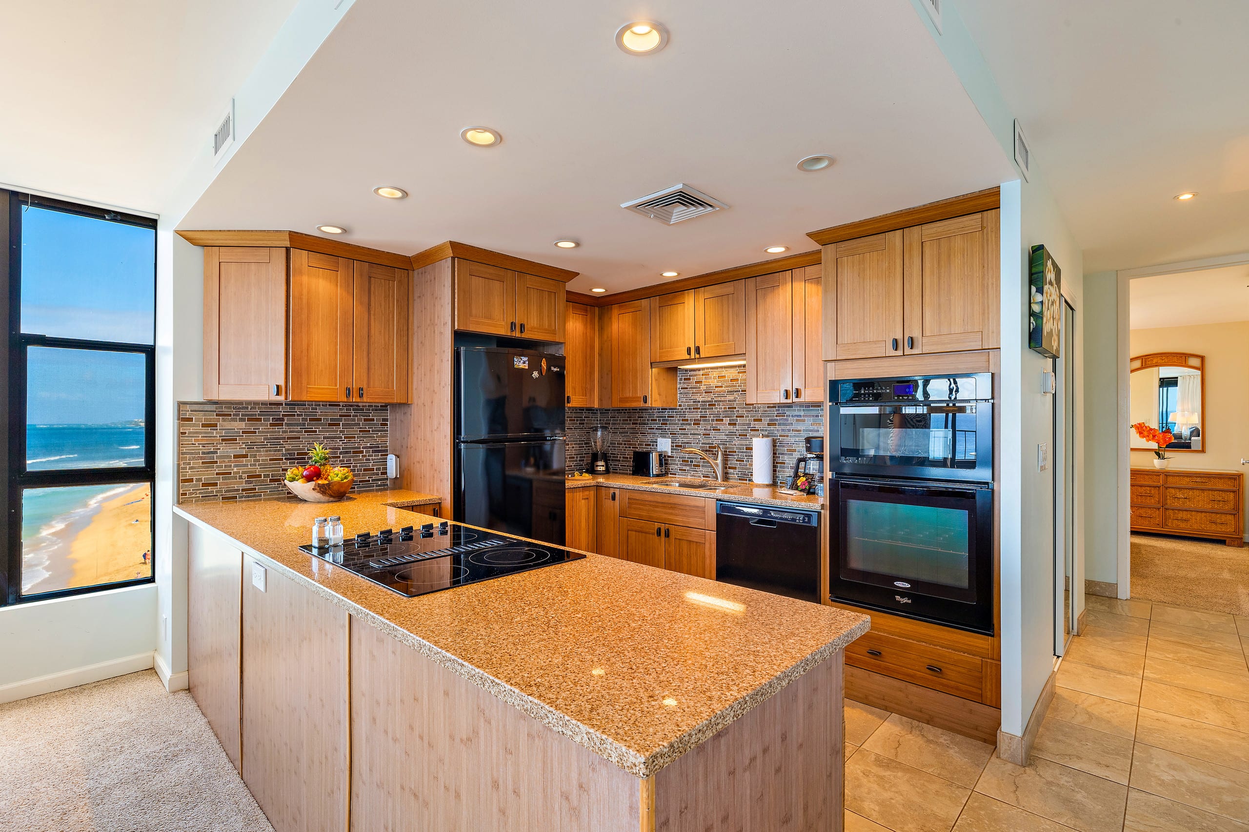 Condo in Lahaina · ★4.91 · 1 bedroom · 3 beds · 1 bath - Image 8