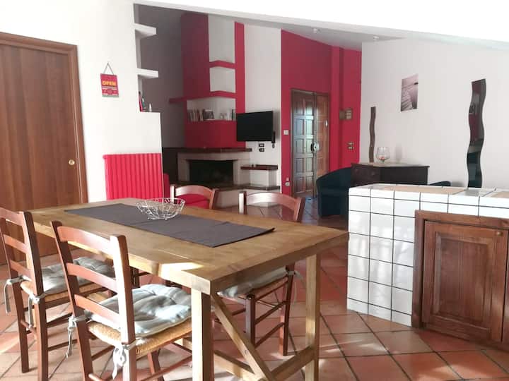 Appartement Vue Montagne à Mendicino - Rende