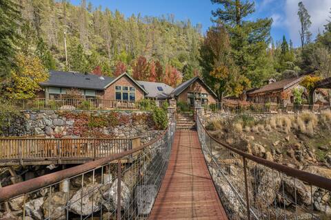 Calistoga Creek Side Mountain Estate