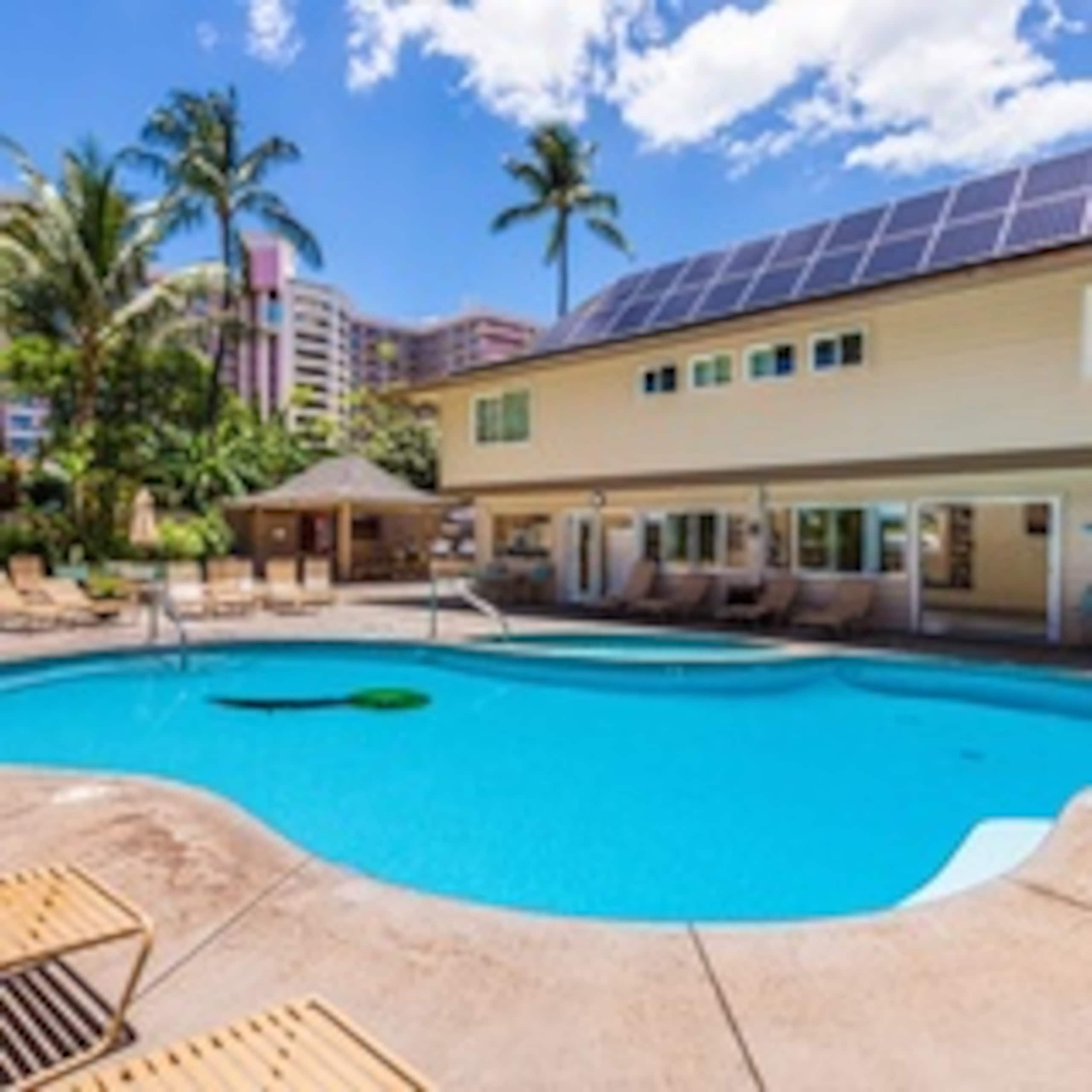 Condo in Lahaina · ★5.0 · 1 bedroom · 1 bed · 1 bath - Image 33