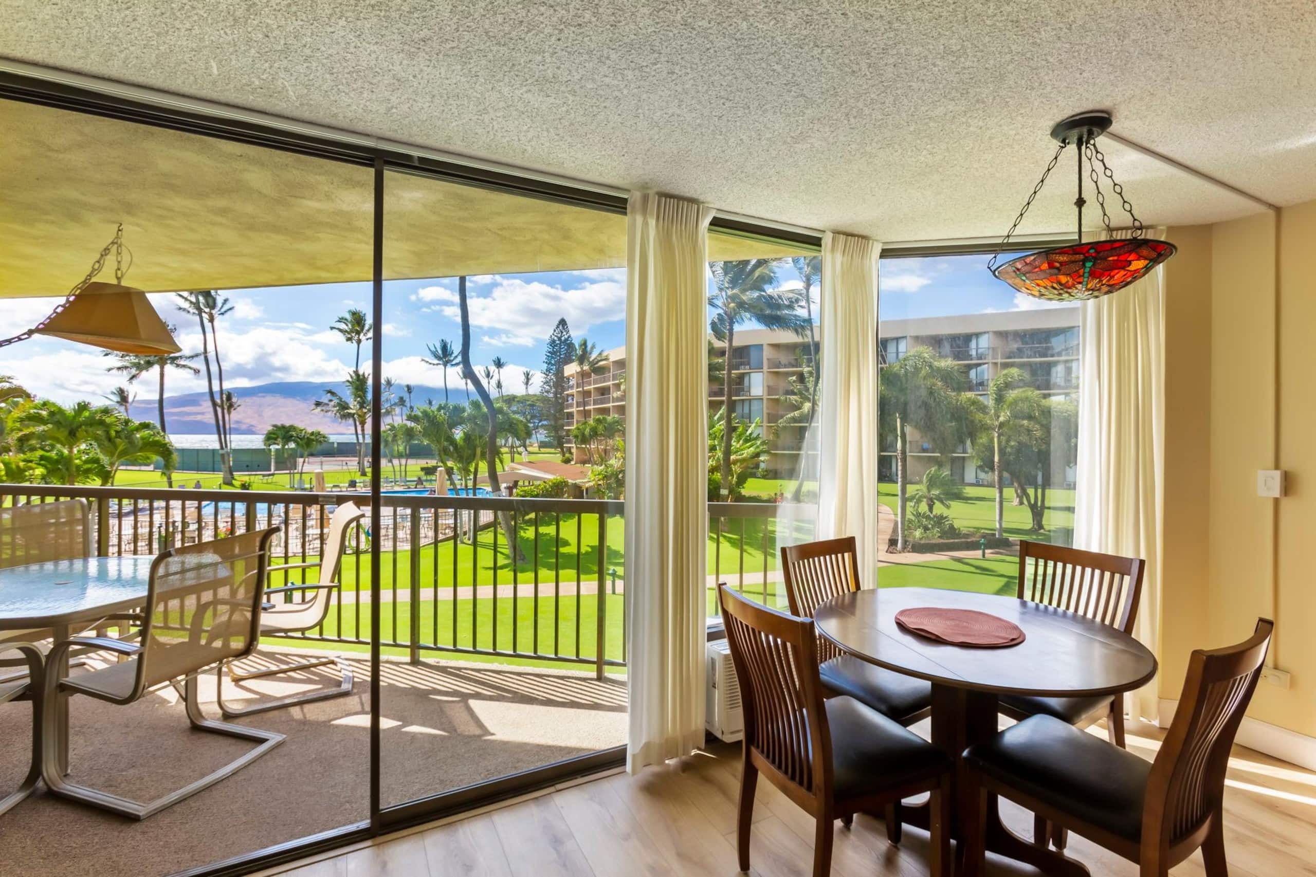 Condo in Kihei · ★4.8 · 2 bedrooms · 5 beds · 2 private baths - Image 8