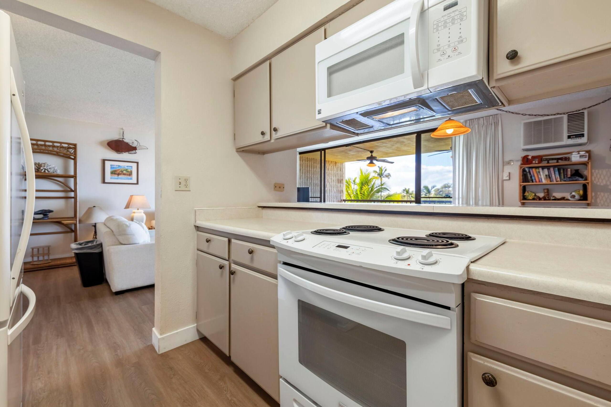 Condo in Kihei · ★4.6 · 2 bedrooms · 4 beds · 2 baths - Image 21