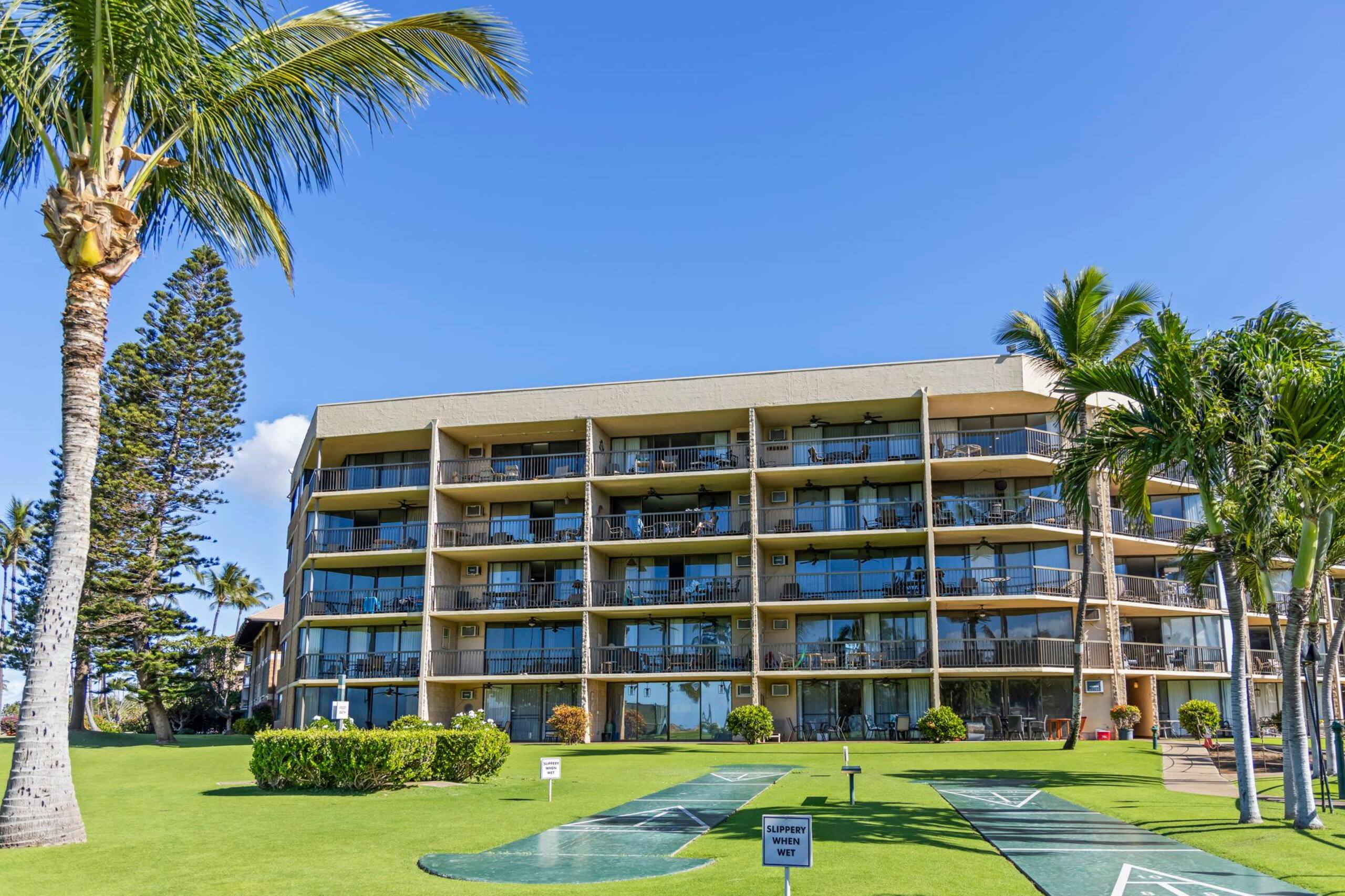Condo in Kihei · ★4.6 · 2 bedrooms · 4 beds · 2 baths - Image 34