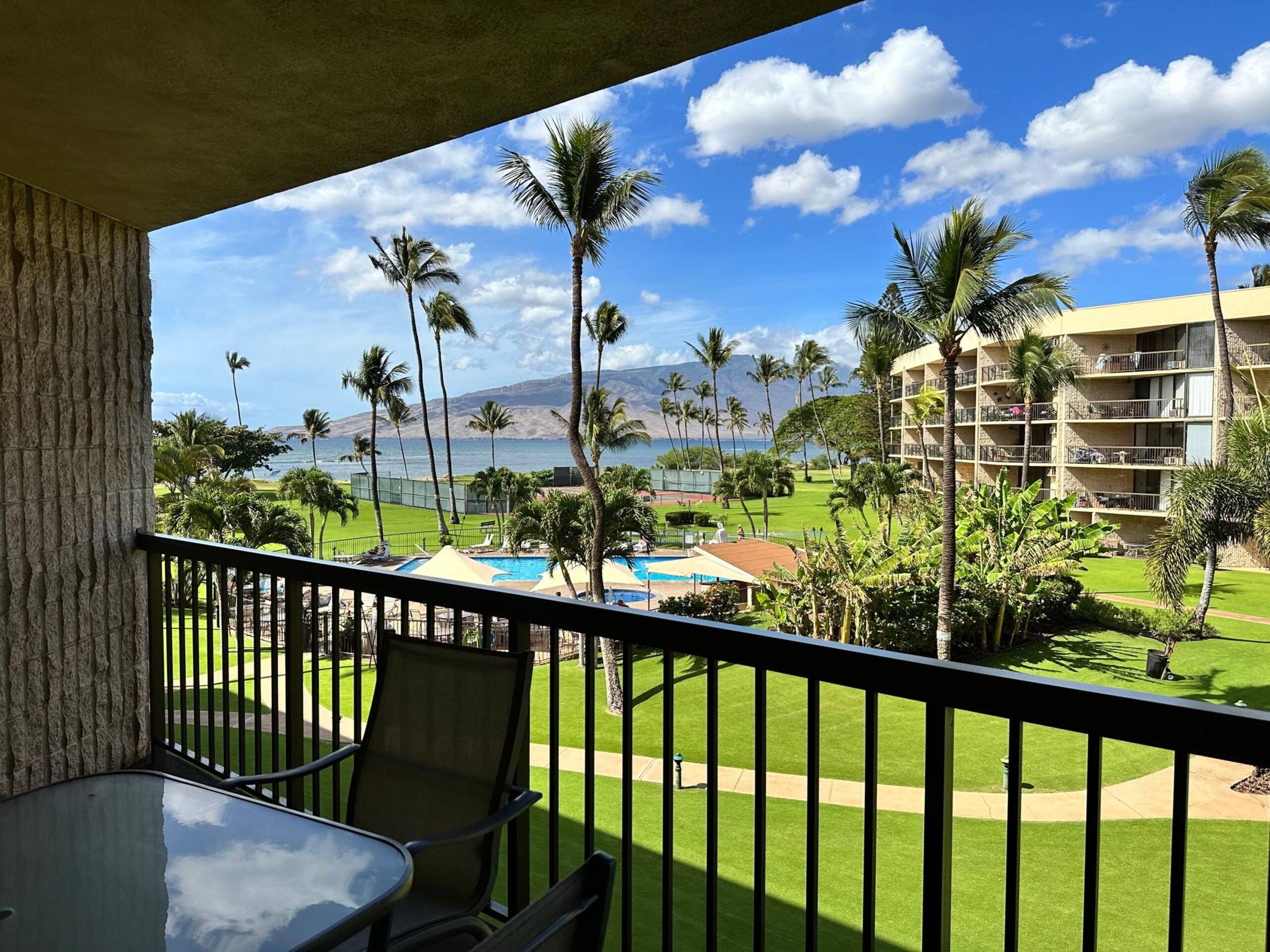 Condo in Kihei · ★4.67 · 2 bedrooms · 3 beds · 2 private baths - Image 9