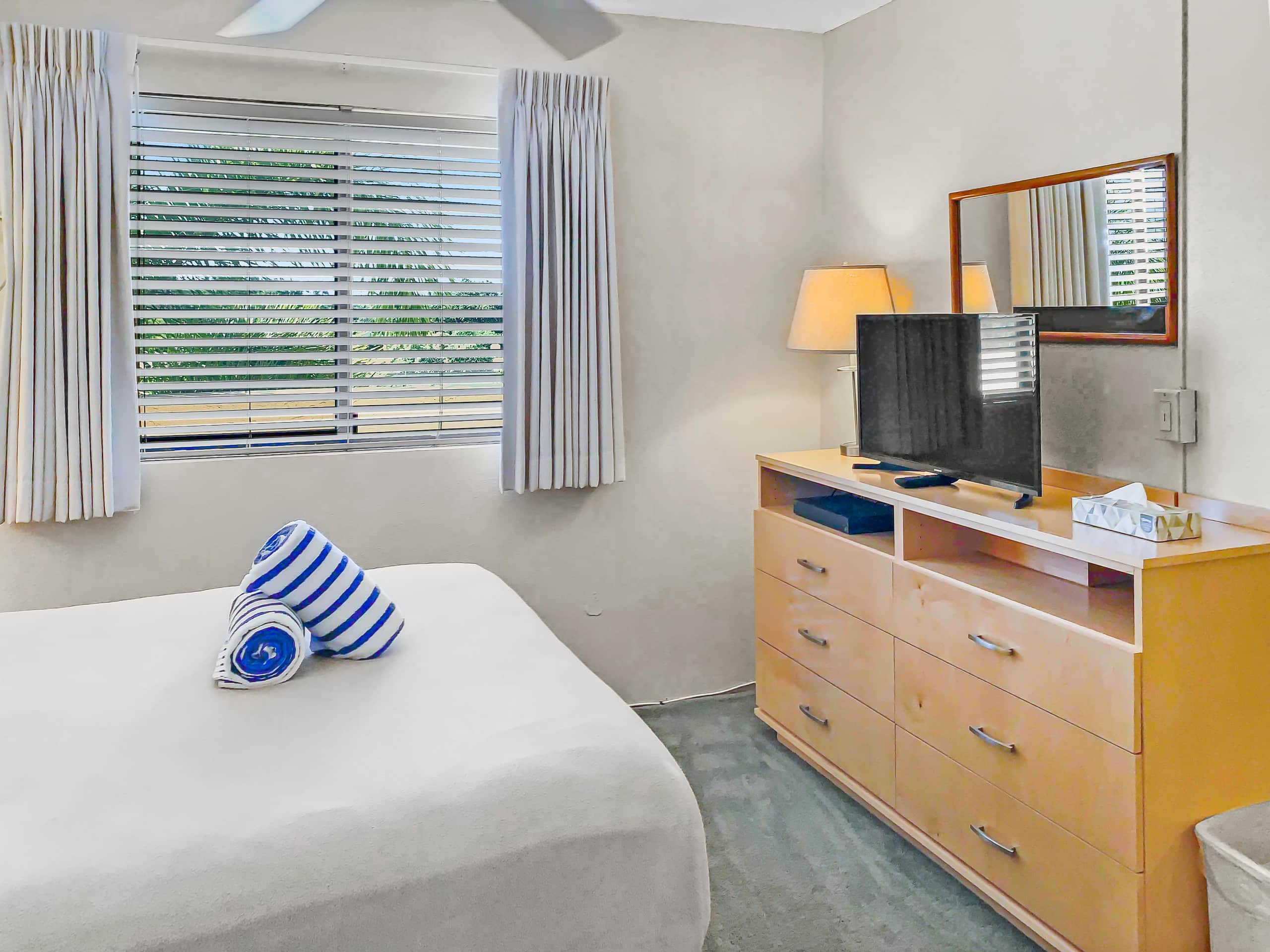 Condo in Kihei · ★4.67 · 2 bedrooms · 3 beds · 2 private baths - Image 6