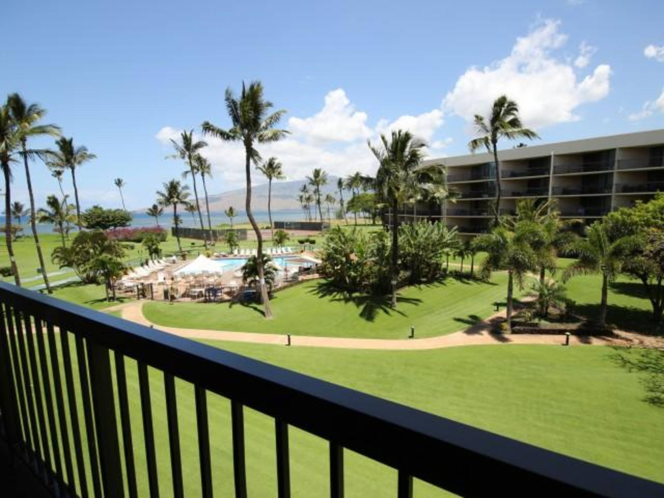 Condo in Kihei · ★4.67 · 2 bedrooms · 3 beds · 2 private baths - Image 17