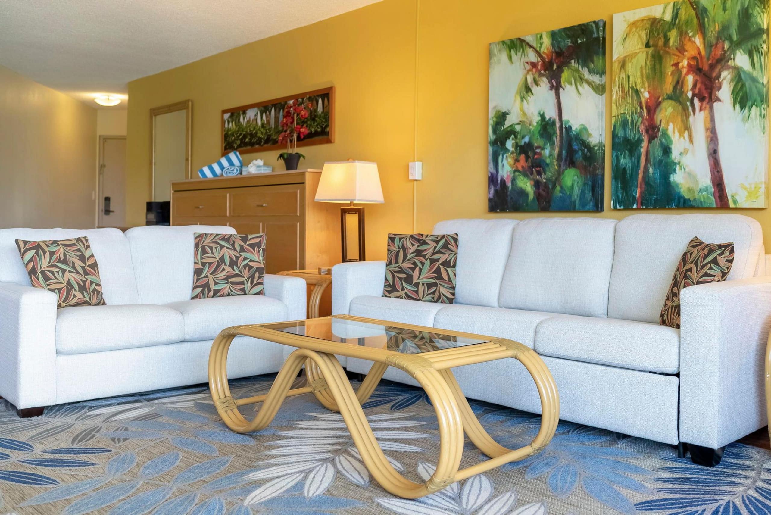 Condo in Kihei · ★4.75 · 2 bedrooms · 5 beds · 2 private baths - Image 4
