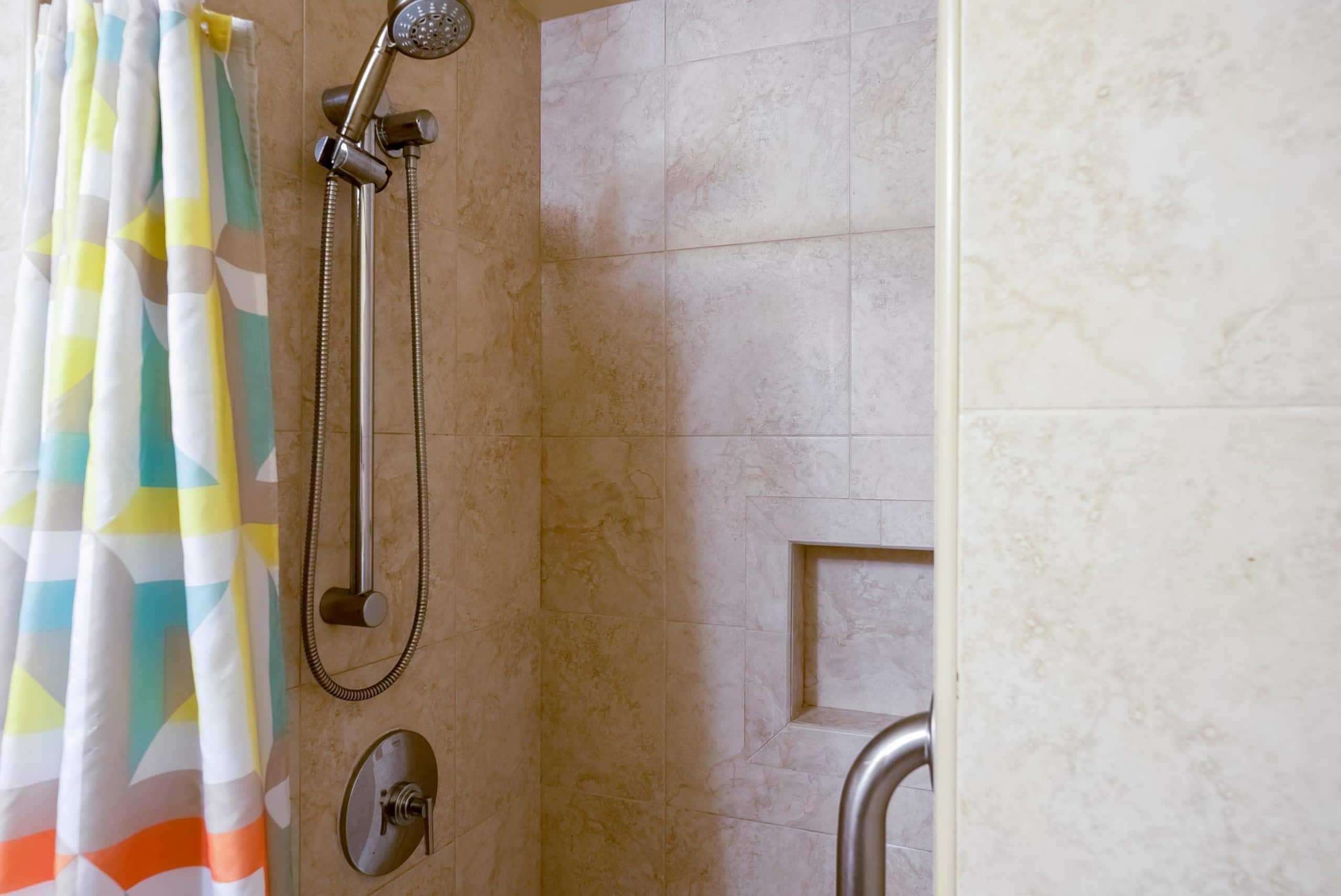 Condo in Kihei · ★4.75 · 2 bedrooms · 5 beds · 2 private baths - Image 27