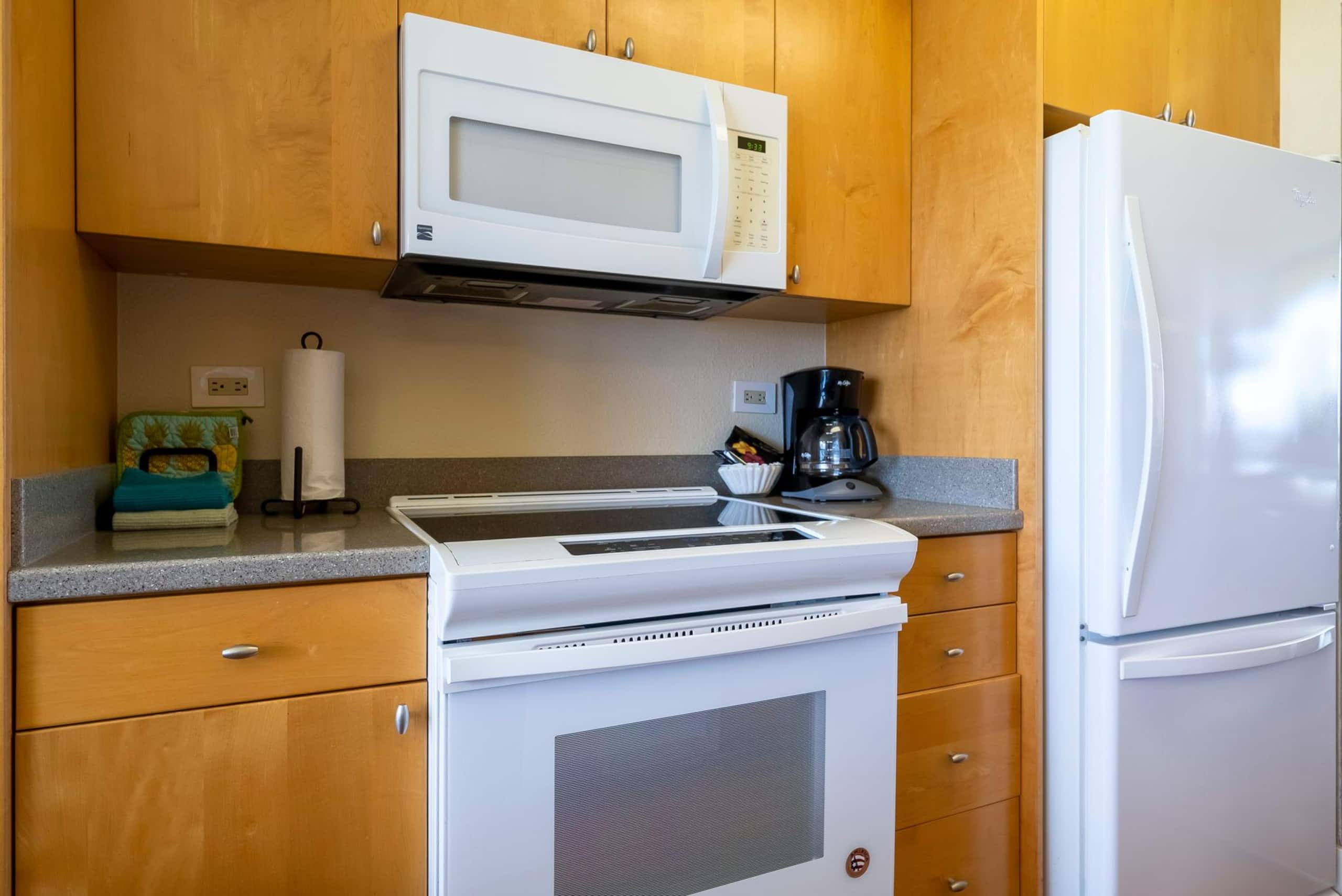 Condo in Kihei · ★4.75 · 2 bedrooms · 5 beds · 2 private baths - Image 13
