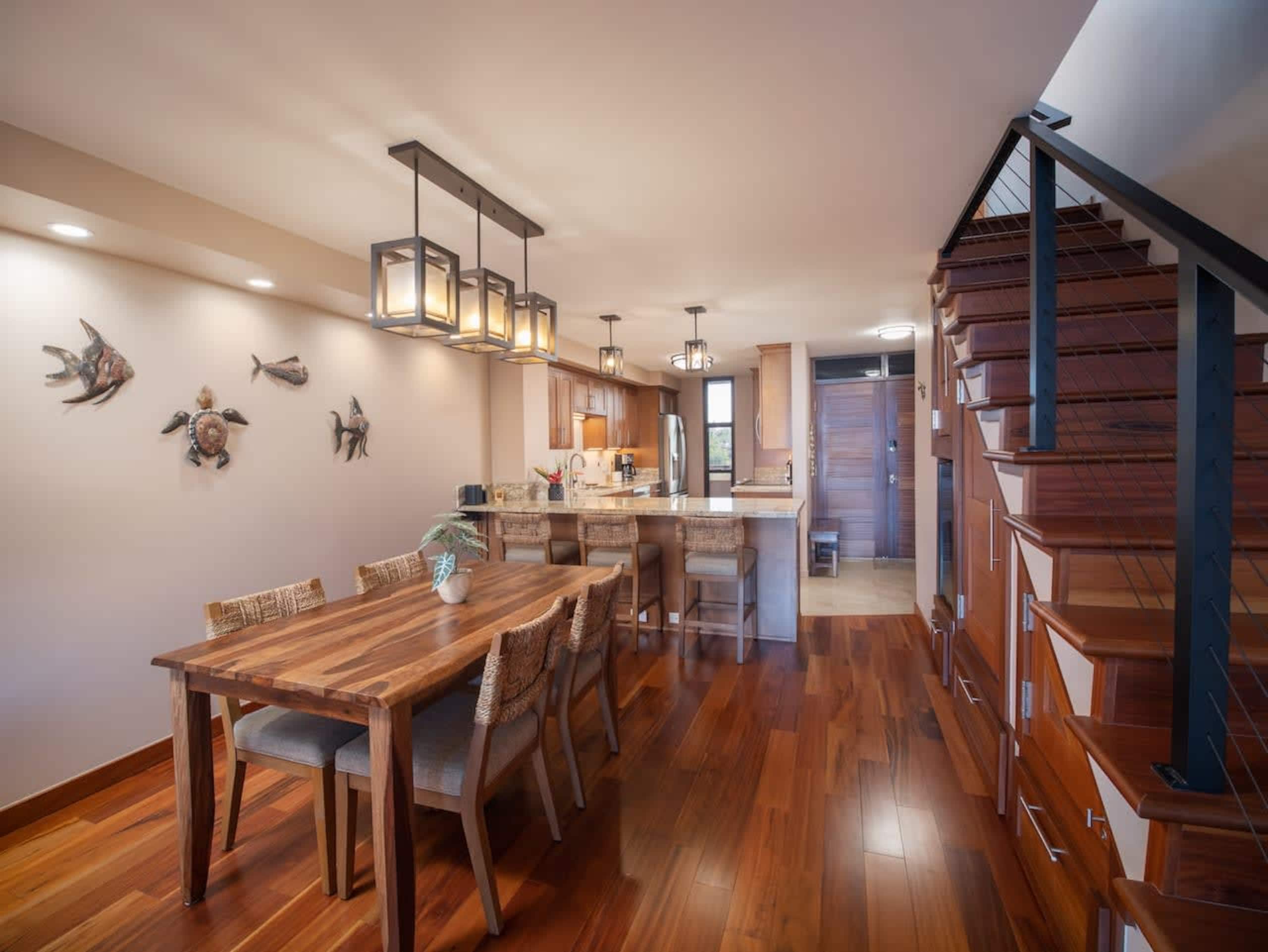 Condo in Lahaina · ★4.98 · 2 bedrooms · 2 beds · 2 baths - Image 10