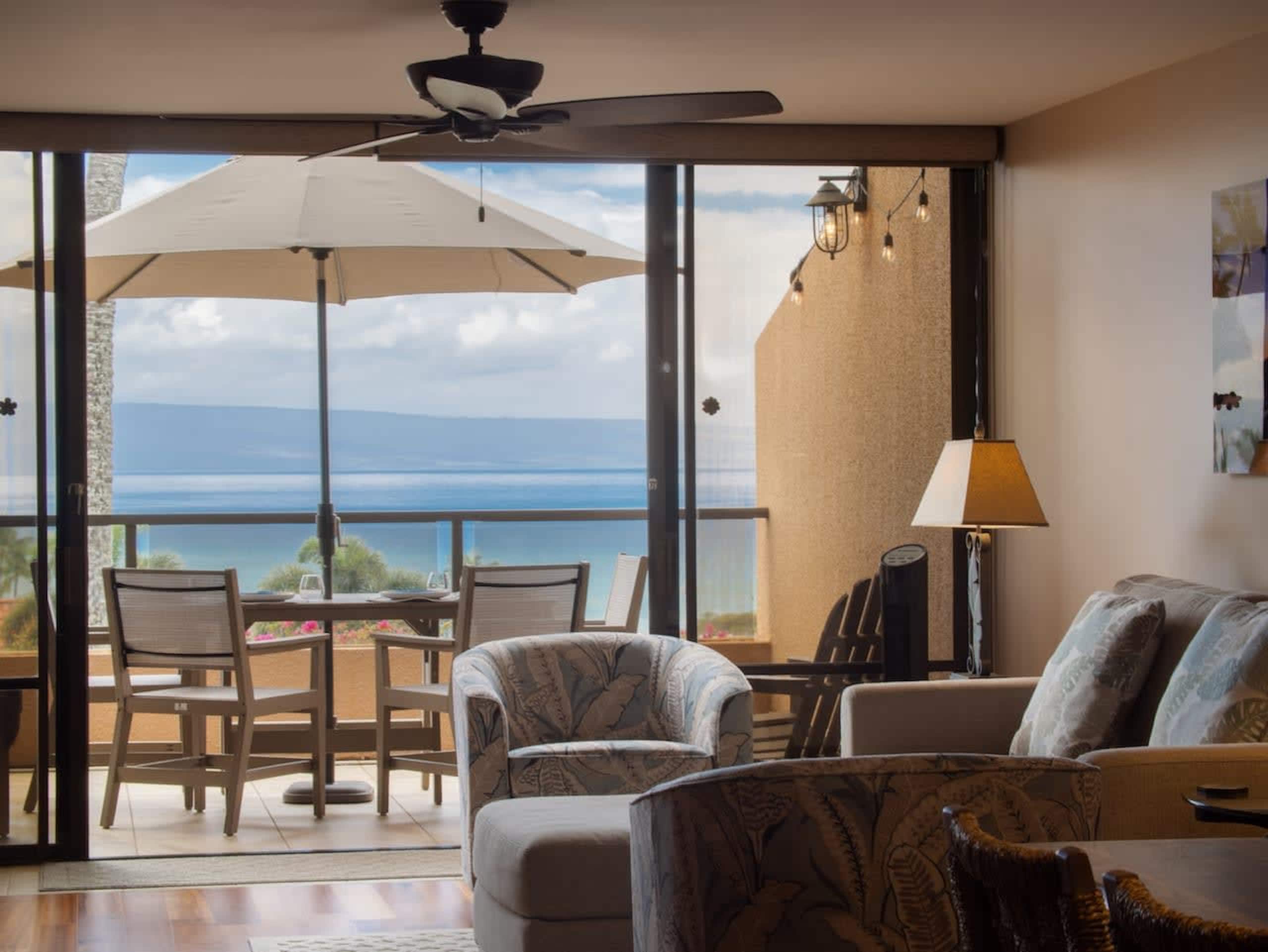 Condo in Lahaina · ★4.98 · 2 bedrooms · 2 beds · 2 baths - Image 12
