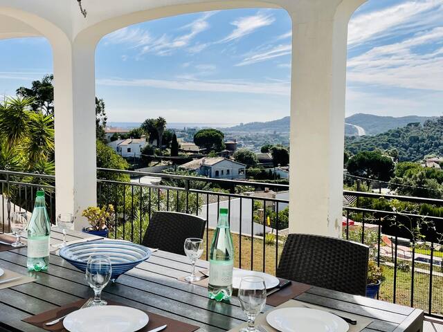 Villa Loralil by Costabravaway gallery image 4