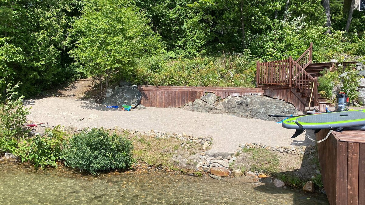 Spacious 3 BR Lake House on Lake Lauzon w/Deck! - Cottages for Rent in The  North Shore, Ontario, Canada - Airbnb, image size:1200x675