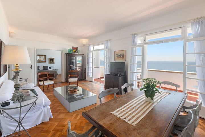 Rio122 – Classy 3 Bedroom Flat on Copacabana beach gallery image 4