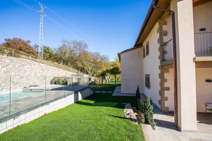 Mountain Retreat House in the Pyrenees