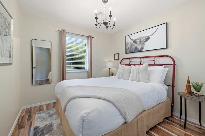 غرفة النوم 1