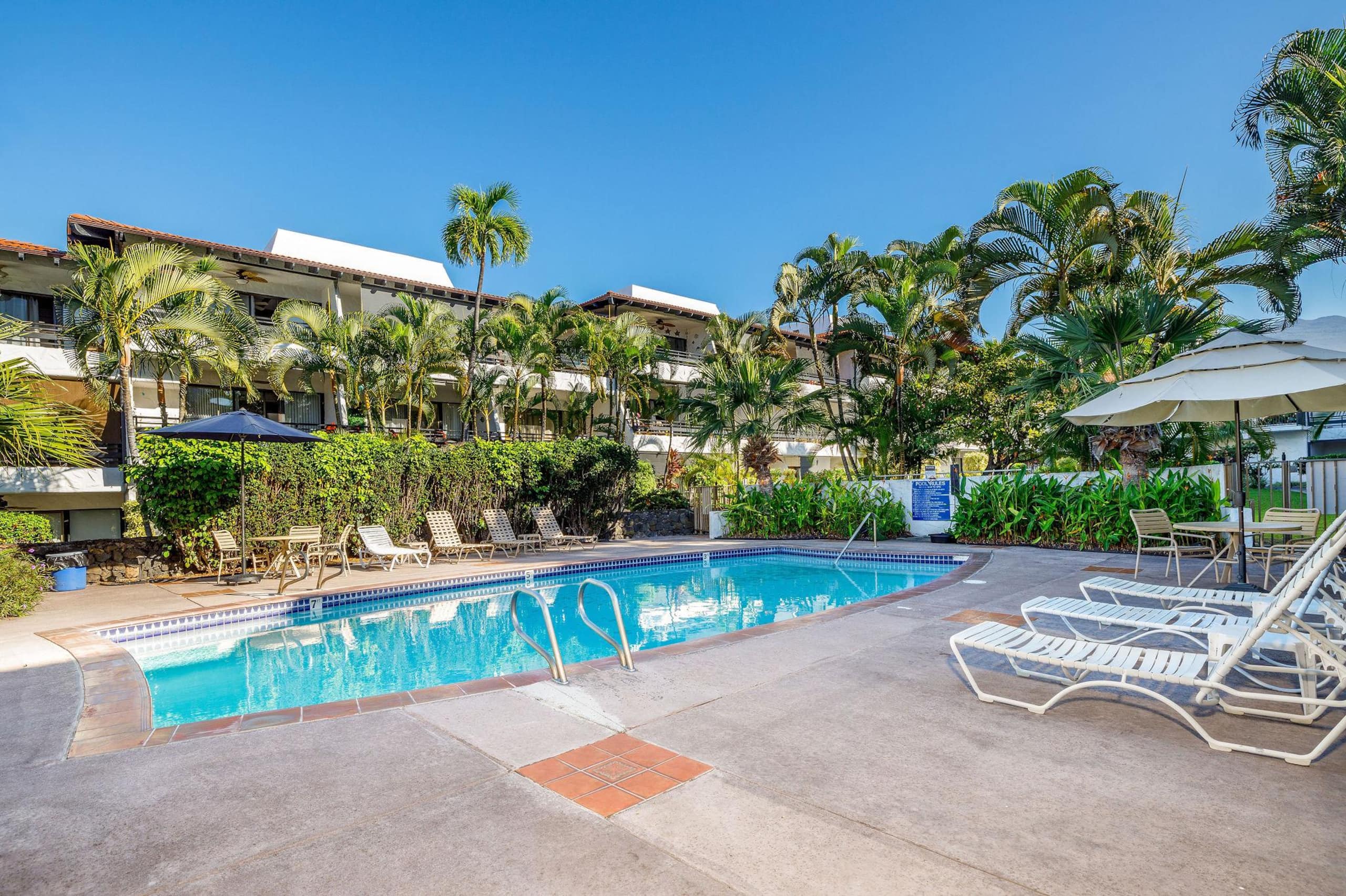 Condo in Kailua-Kona · ★4.78 · 1 bedroom · 2 beds · 1 private bath - Image 46