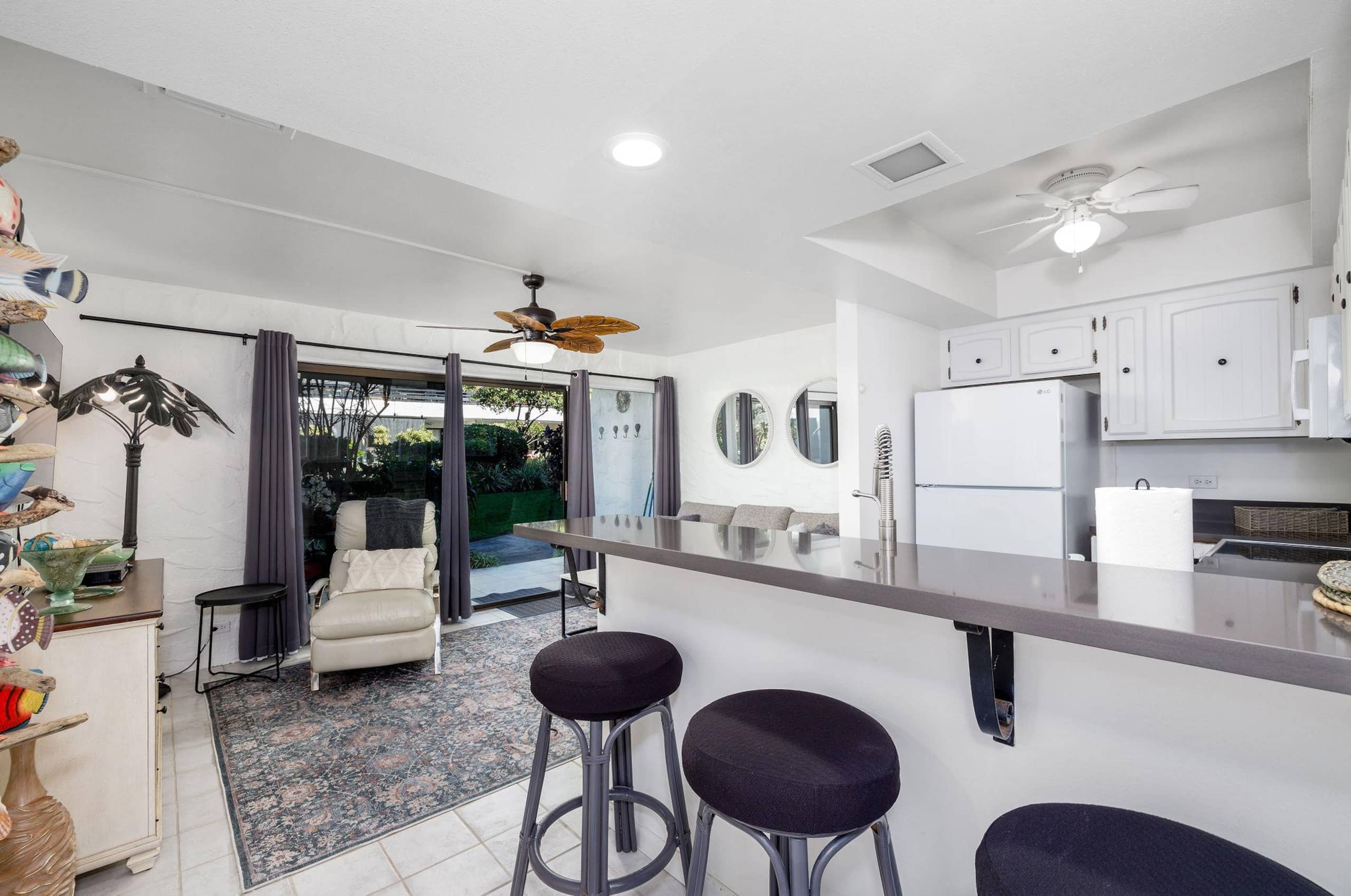 Condo in Kailua-Kona · ★4.78 · 1 bedroom · 2 beds · 1 private bath - Image 17