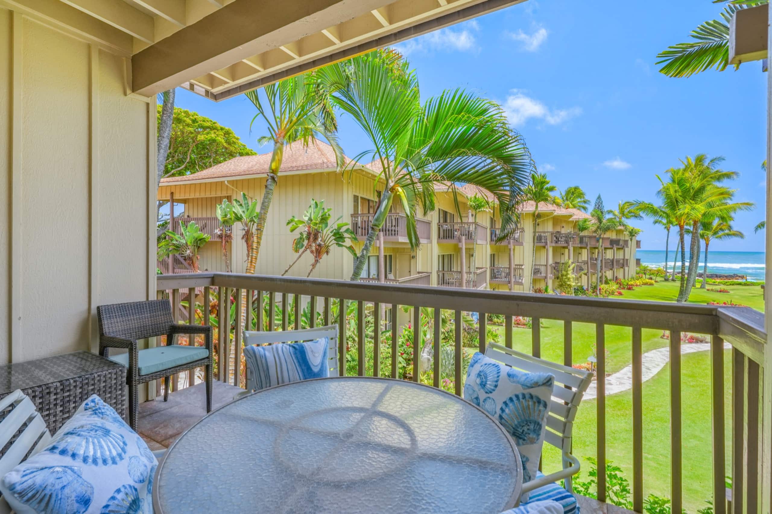 Condo in Kapaa · ★4.81 · 2 bedrooms · 4 beds · 2 shared baths - Image 8
