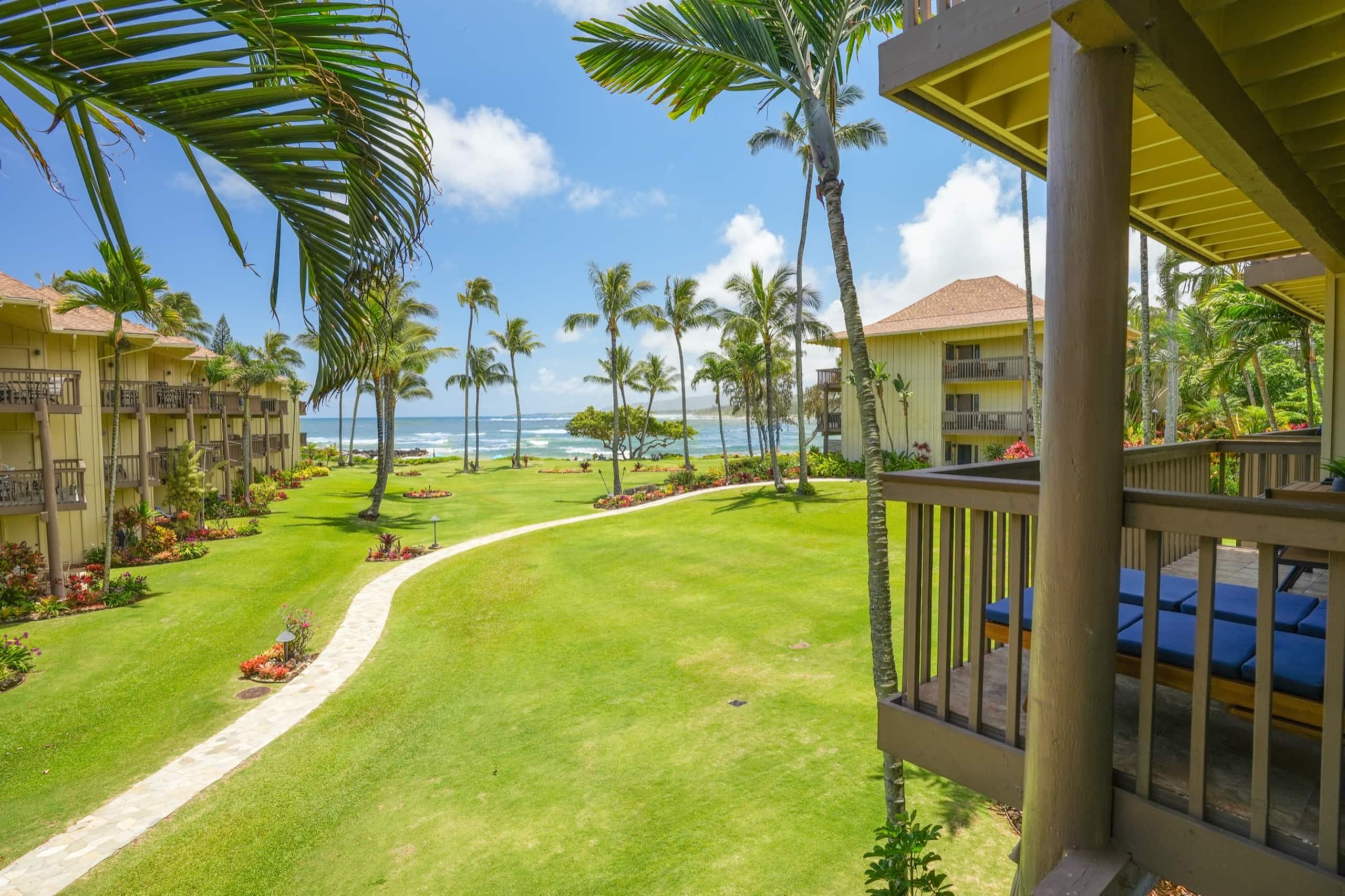 Condo in Kapaa · ★4.81 · 2 bedrooms · 4 beds · 2 shared baths - Image 27