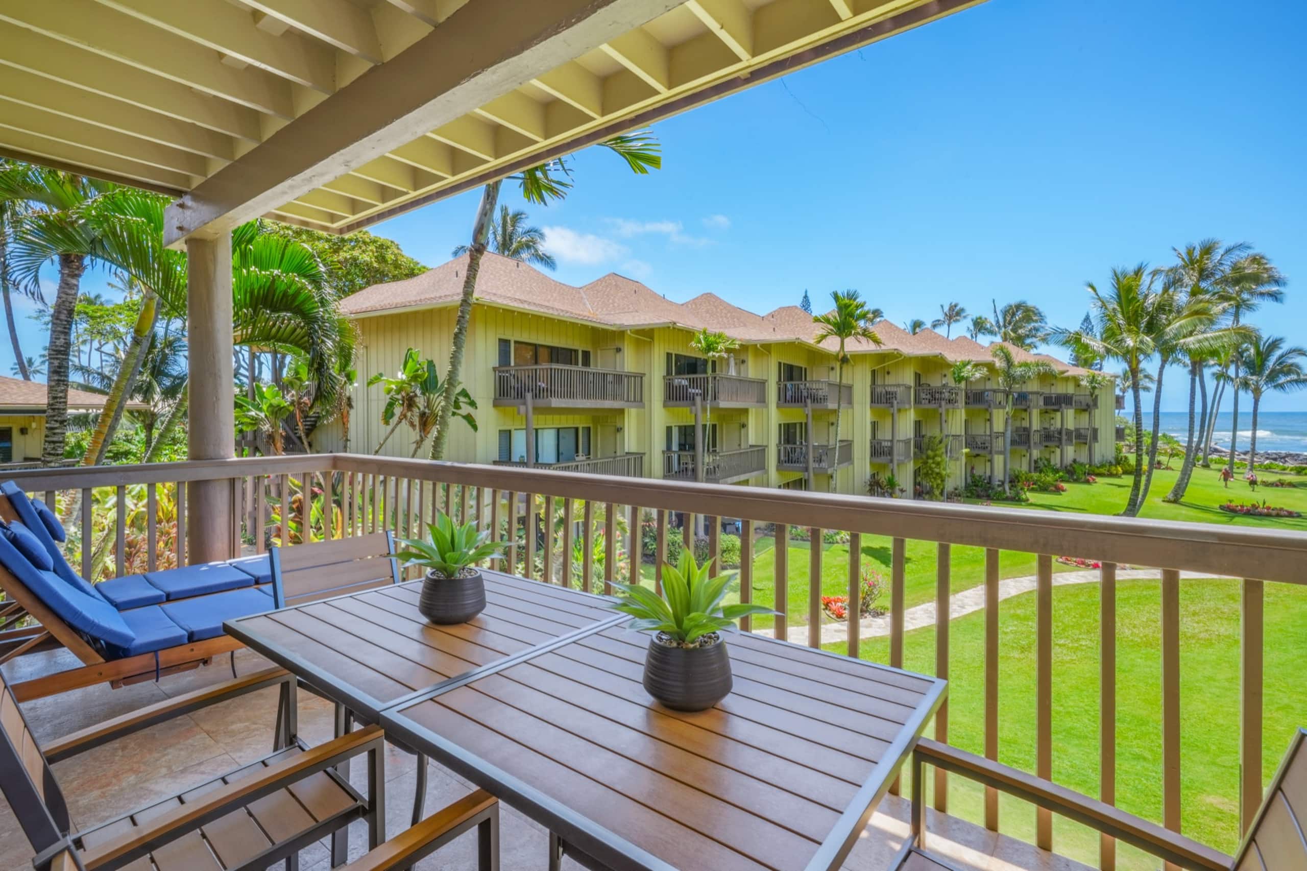 Condo in Kapaa · ★4.81 · 2 bedrooms · 4 beds · 2 shared baths - Image 7