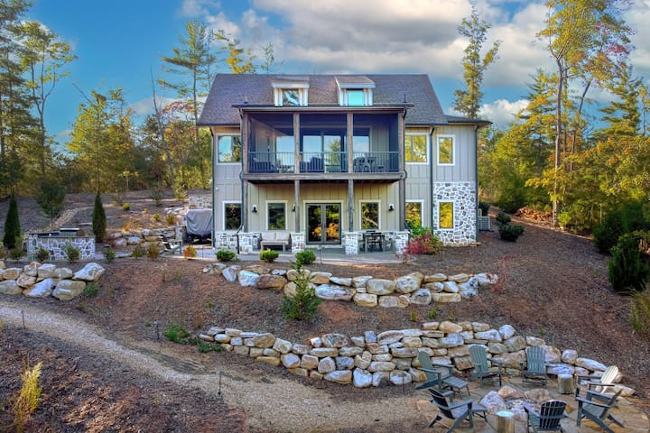 Greybeard Rentals managed Airbnb listing 1